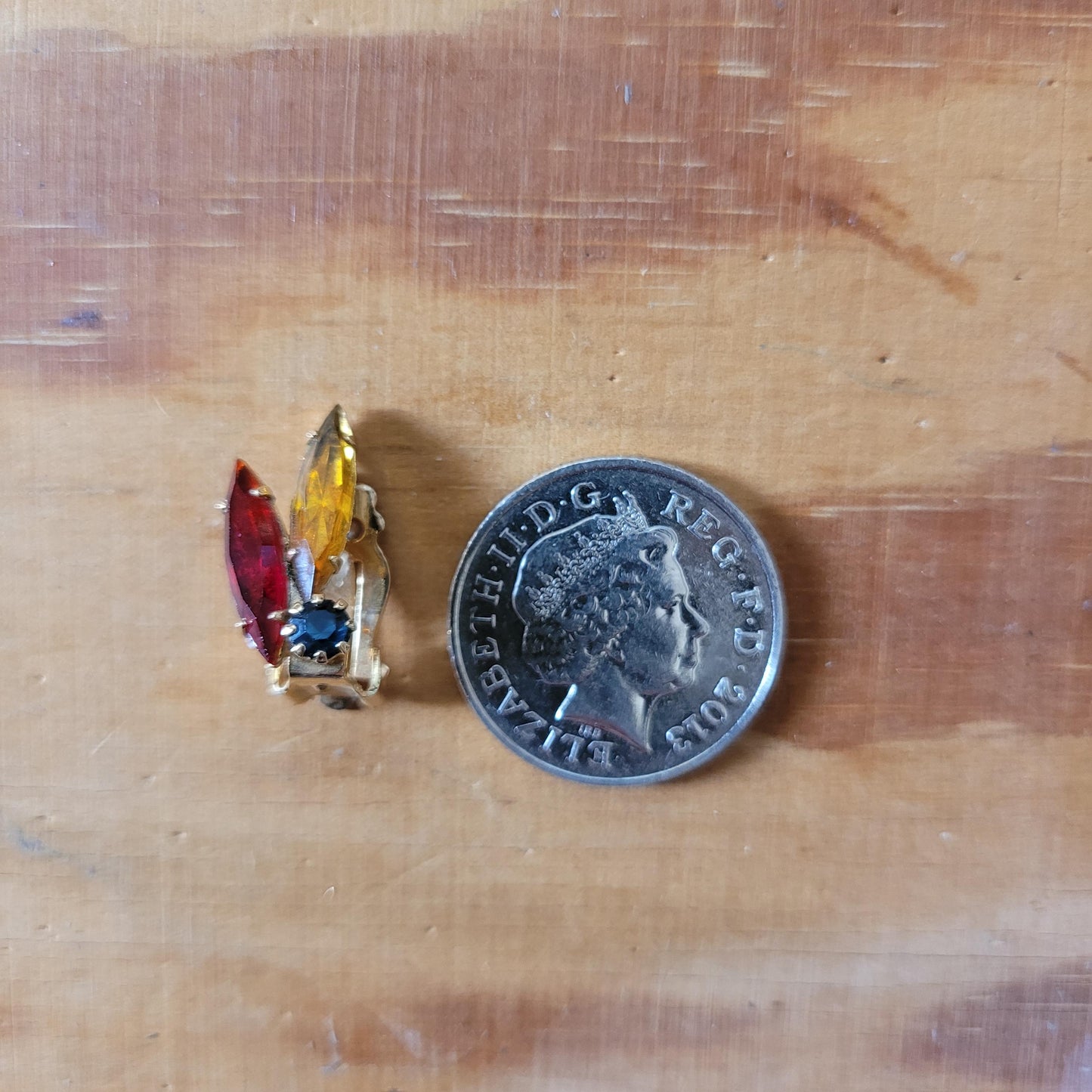 Late 1950s glamour gold-tone & glass multicoloured clip-on earrings