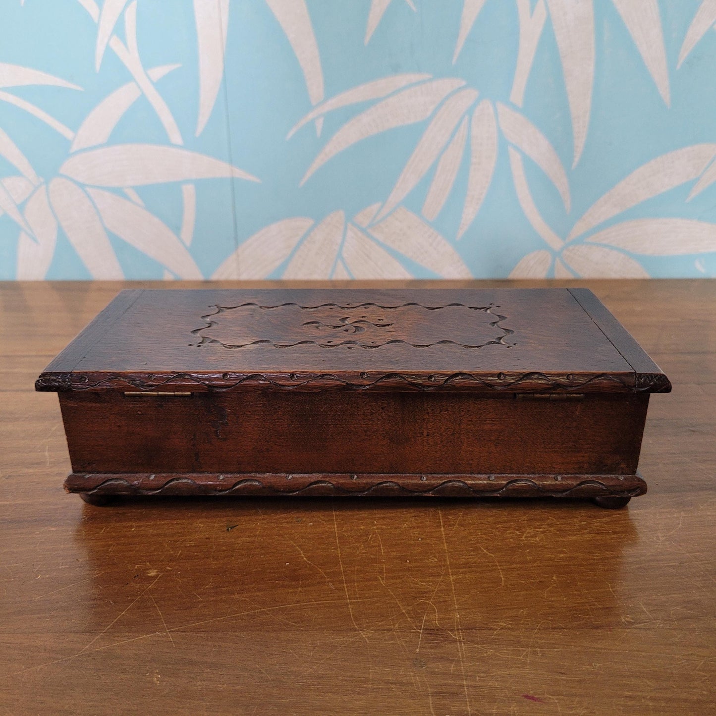 Vintage Tallent of Old Bond Street (?) musical wooden cigarette box
