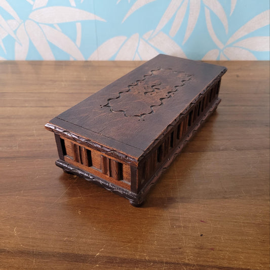 Vintage Tallent of Old Bond Street (?) musical wooden cigarette box