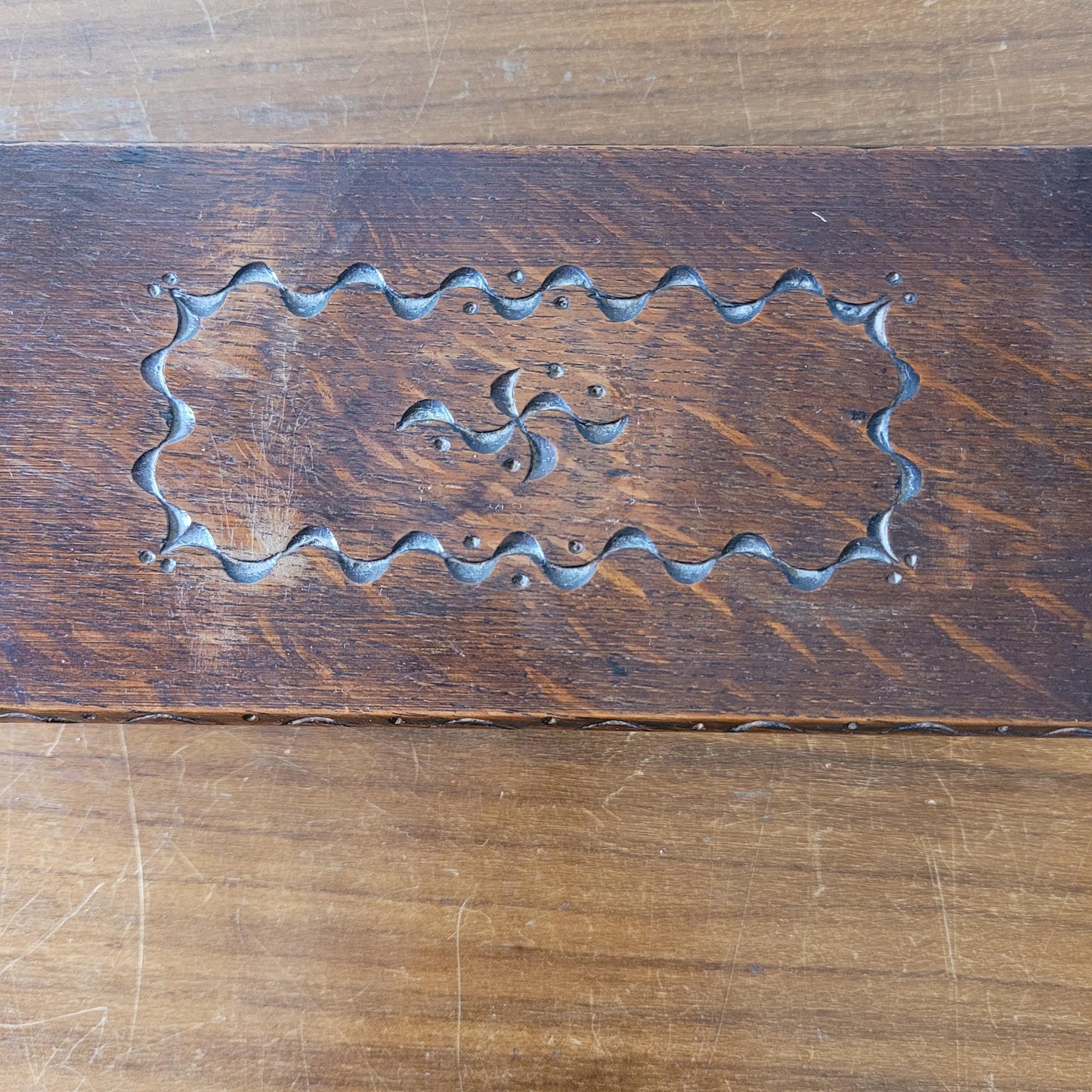 Vintage Tallent of Old Bond Street (?) musical wooden cigarette box