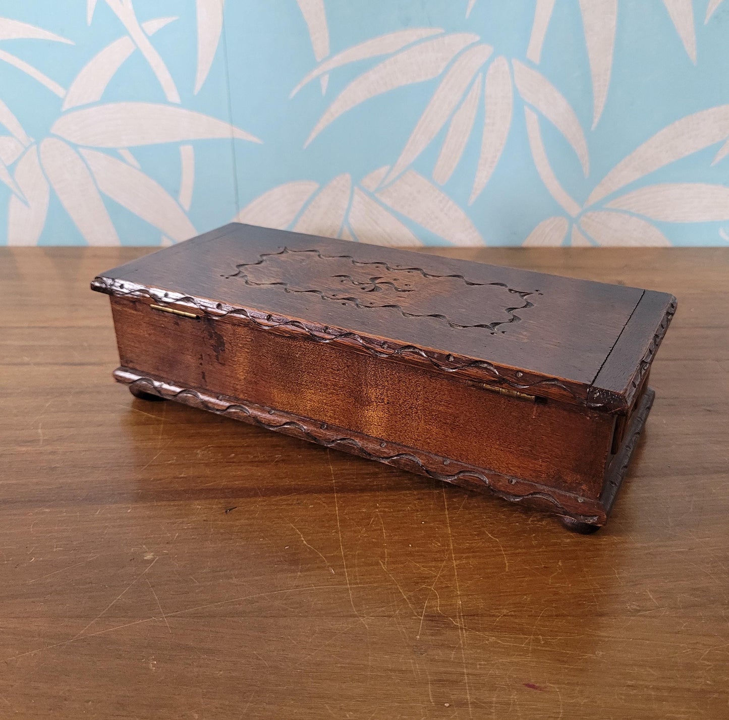 Vintage Tallent of Old Bond Street (?) musical wooden cigarette box