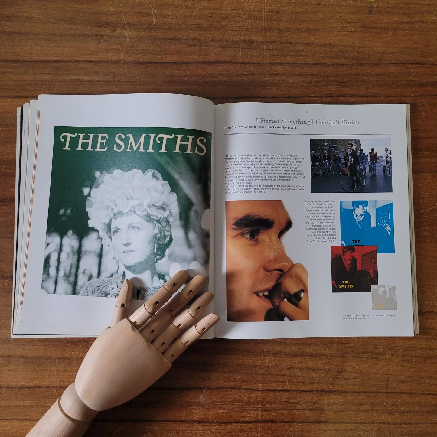 Peepholism; into the art of Morrissey, by Jo Slee (Softback, 1994)