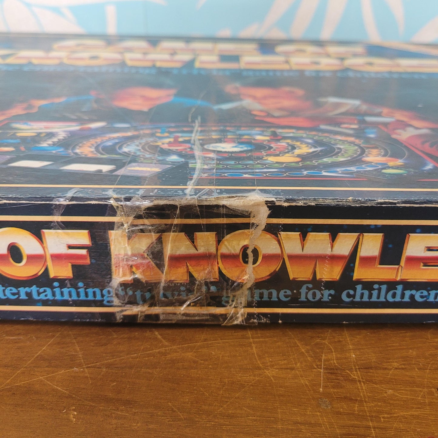 1984 MB Games Game of Knowledge Revised Edition trivia board game