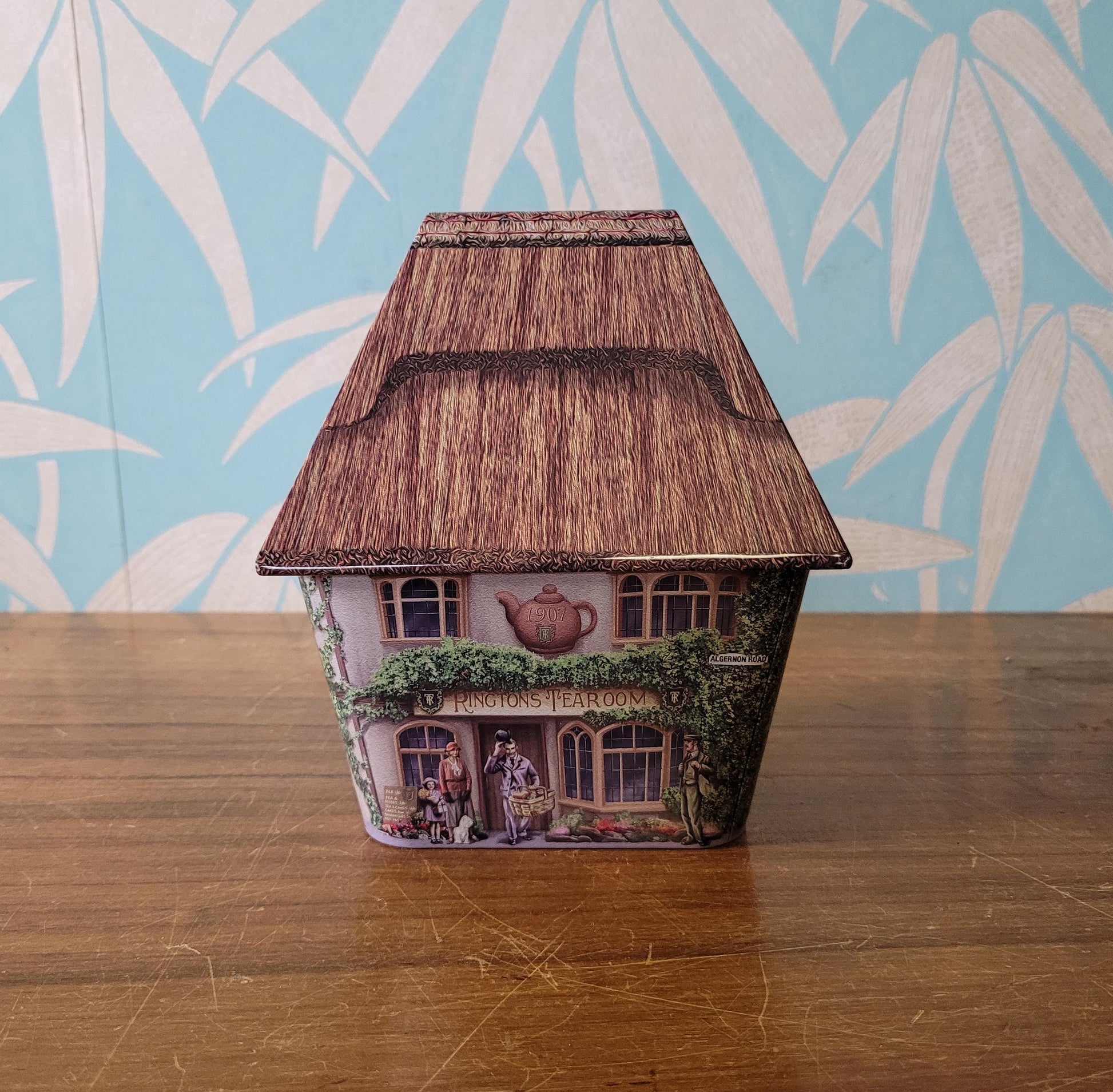 Collectable Ringtons Tearoom metal house-shaped candy tin