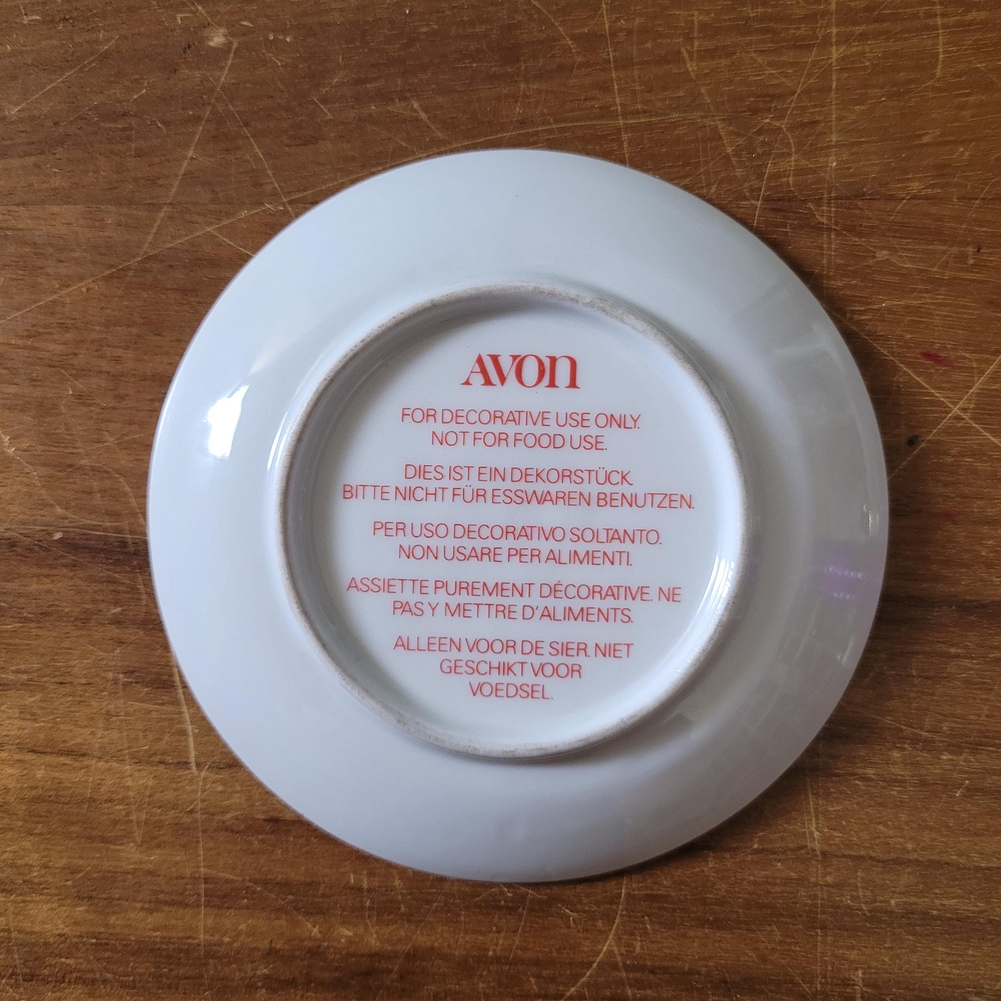 1980s Avon cutesy Christmas decorative plates (choose from 3 designs)