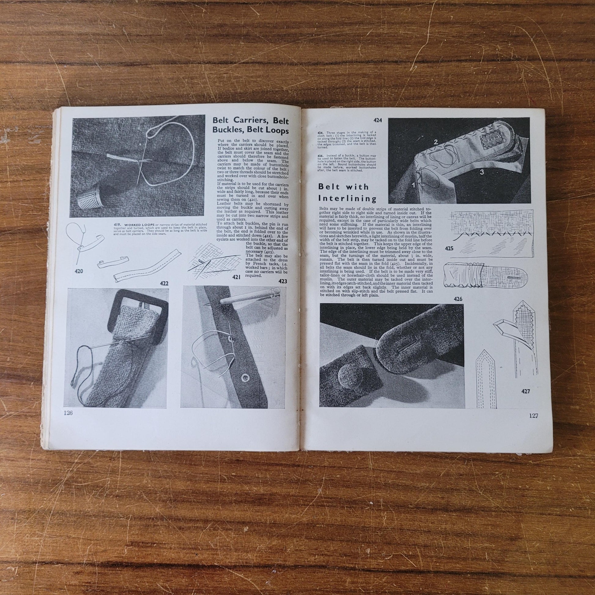 Modern Needlework in 600 Pictures, a Daily Express publication (Hardback, 1937)