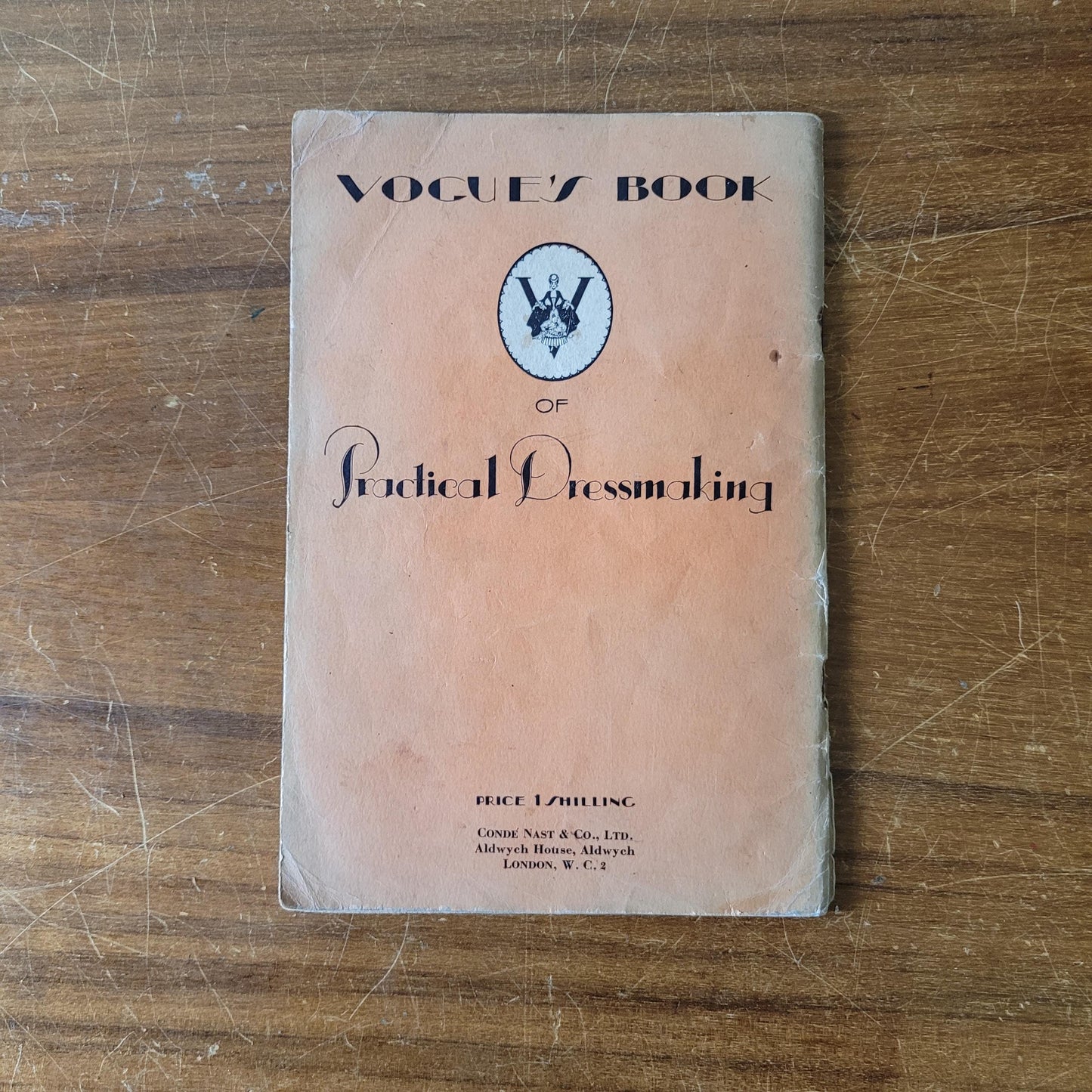 Vogue's Book of Practical Dressmaking (Softback, 1926)