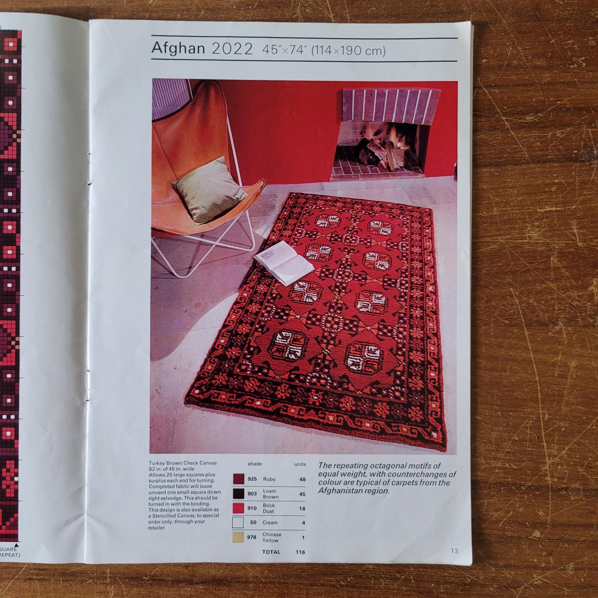 1971 Patons No.153 Classic Oriental Rugs pattern booklet
