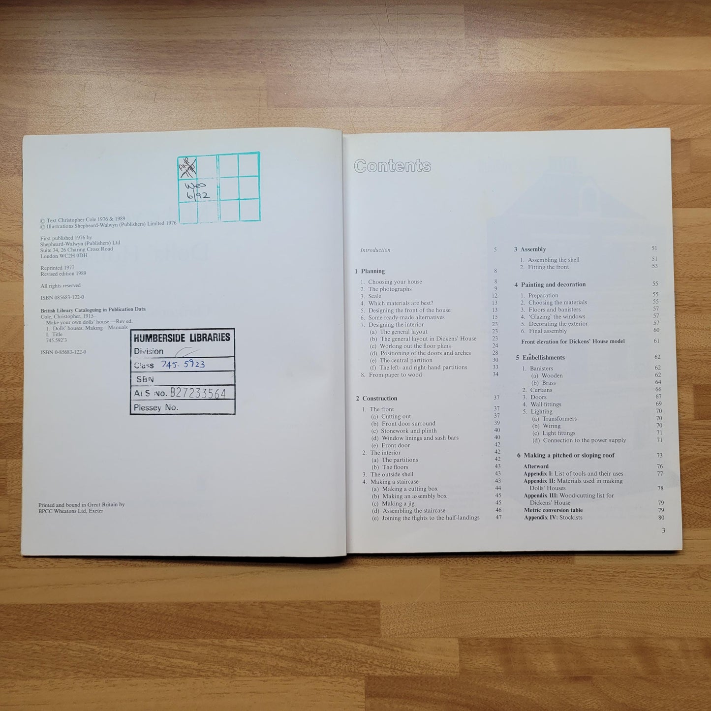 Make Your Own Doll's House, by Christopher Cole (Softback, 1989)