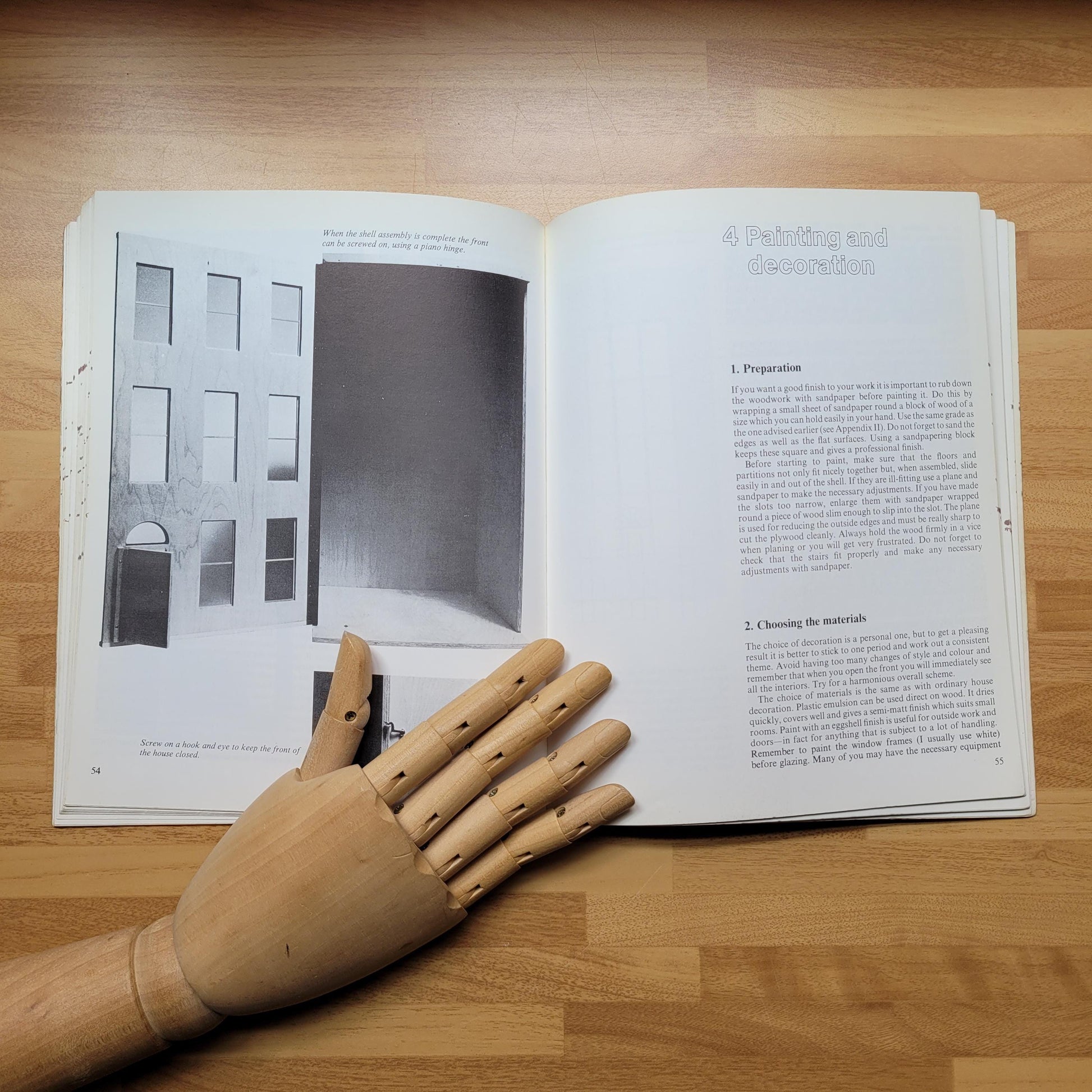 Make Your Own Doll's House, by Christopher Cole (Softback, 1989)