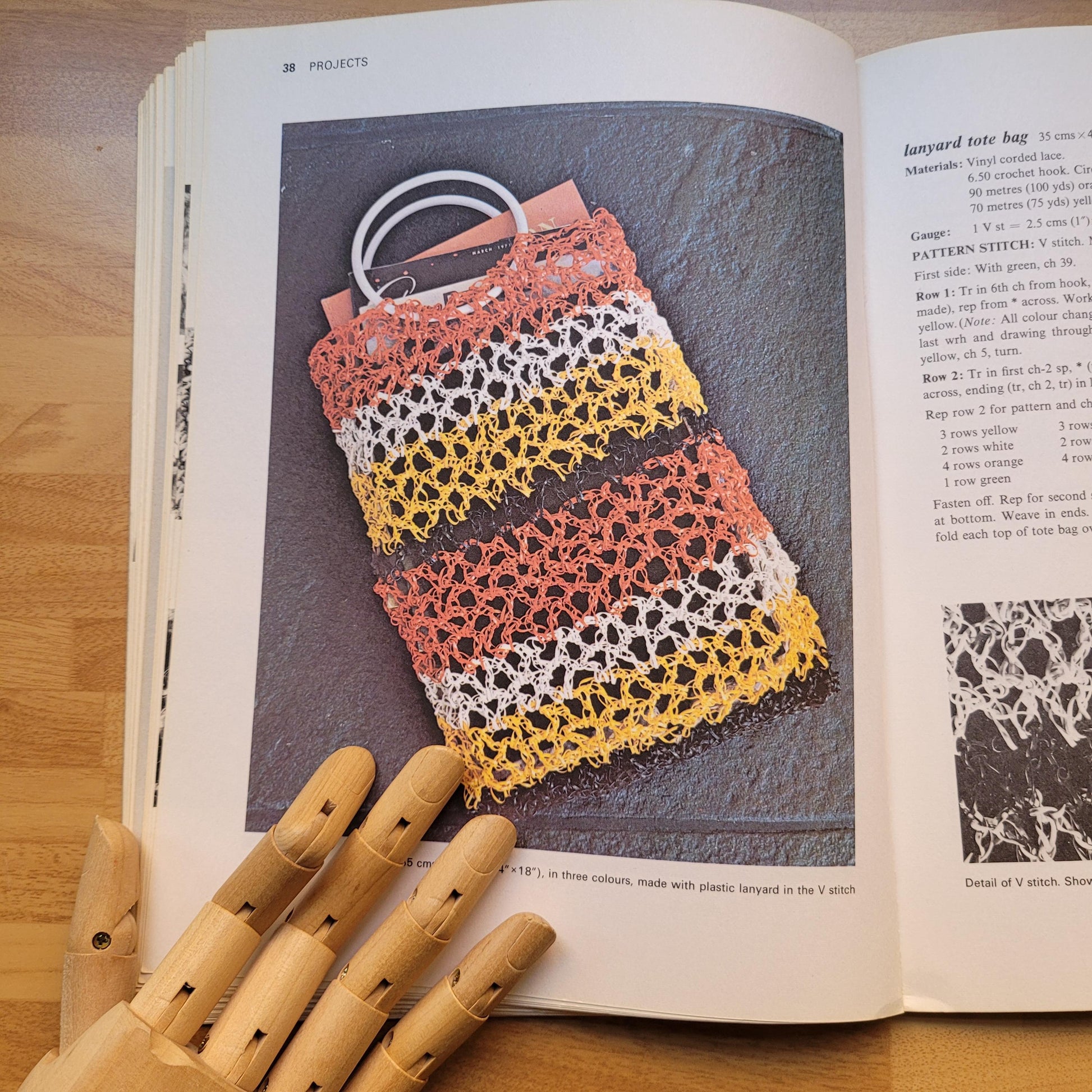 Pan Craft Books: Crochet, by Emily Wildman (Softback, 1976)