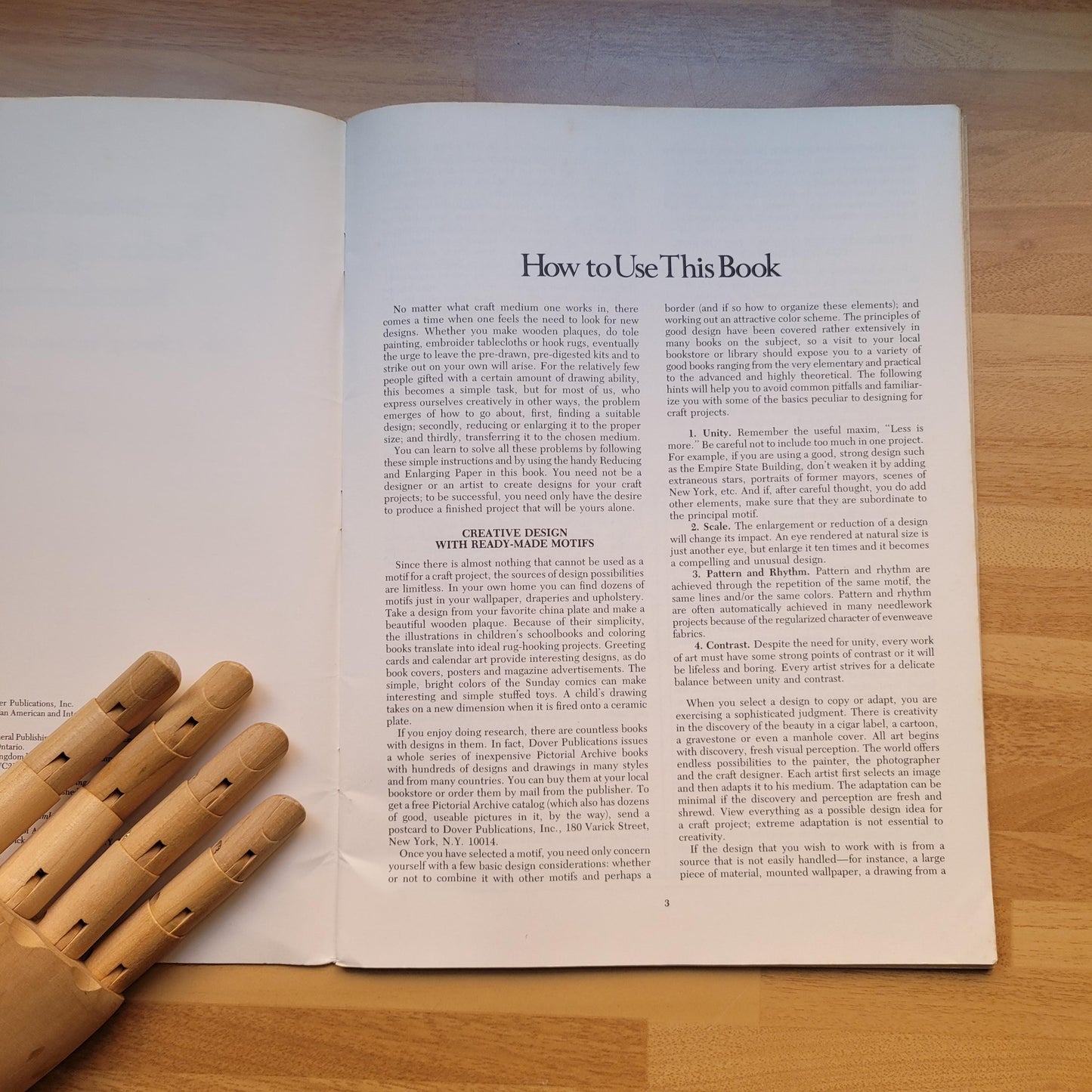 The Artist's & Craftsman's Guide to Reducing, Enlarging and Transferring Designs, by Rita Weiss (Softback, 1983)