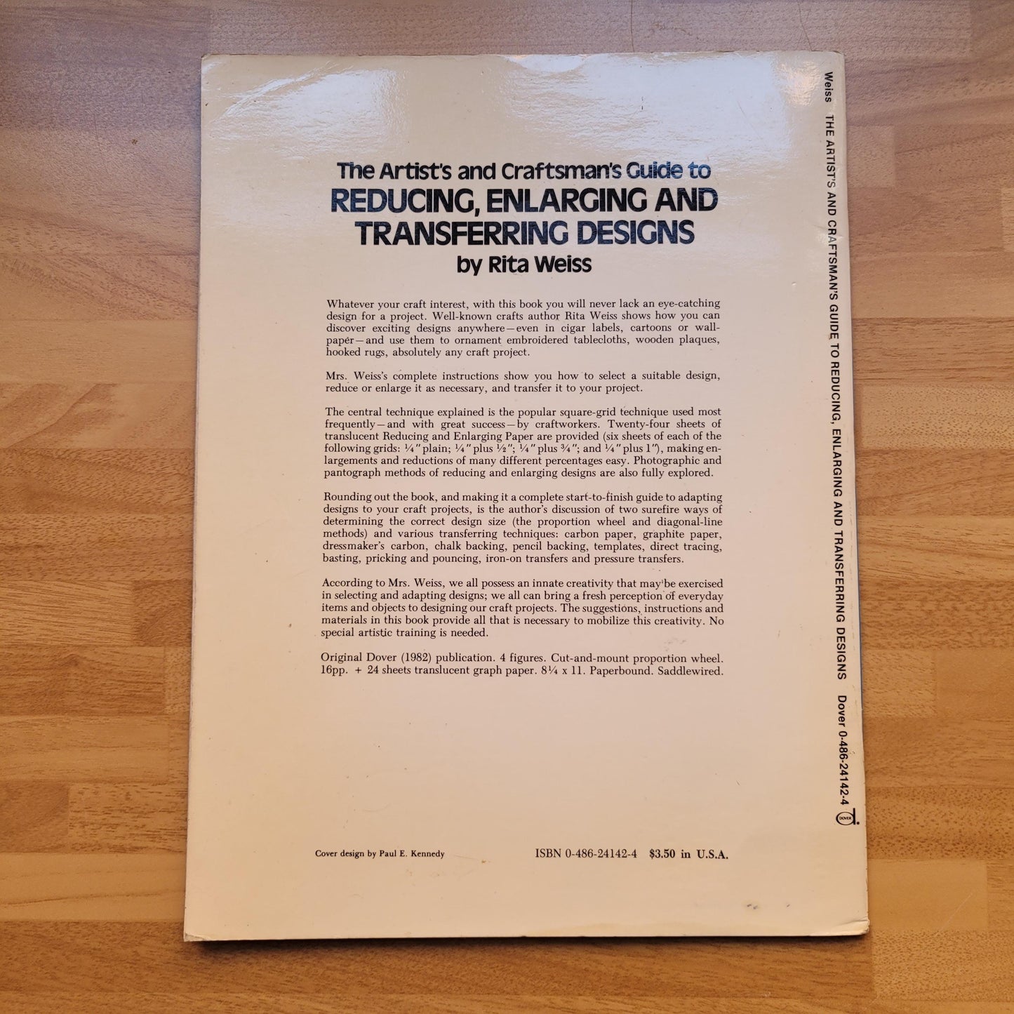 The Artist's & Craftsman's Guide to Reducing, Enlarging and Transferring Designs, by Rita Weiss (Softback, 1983)