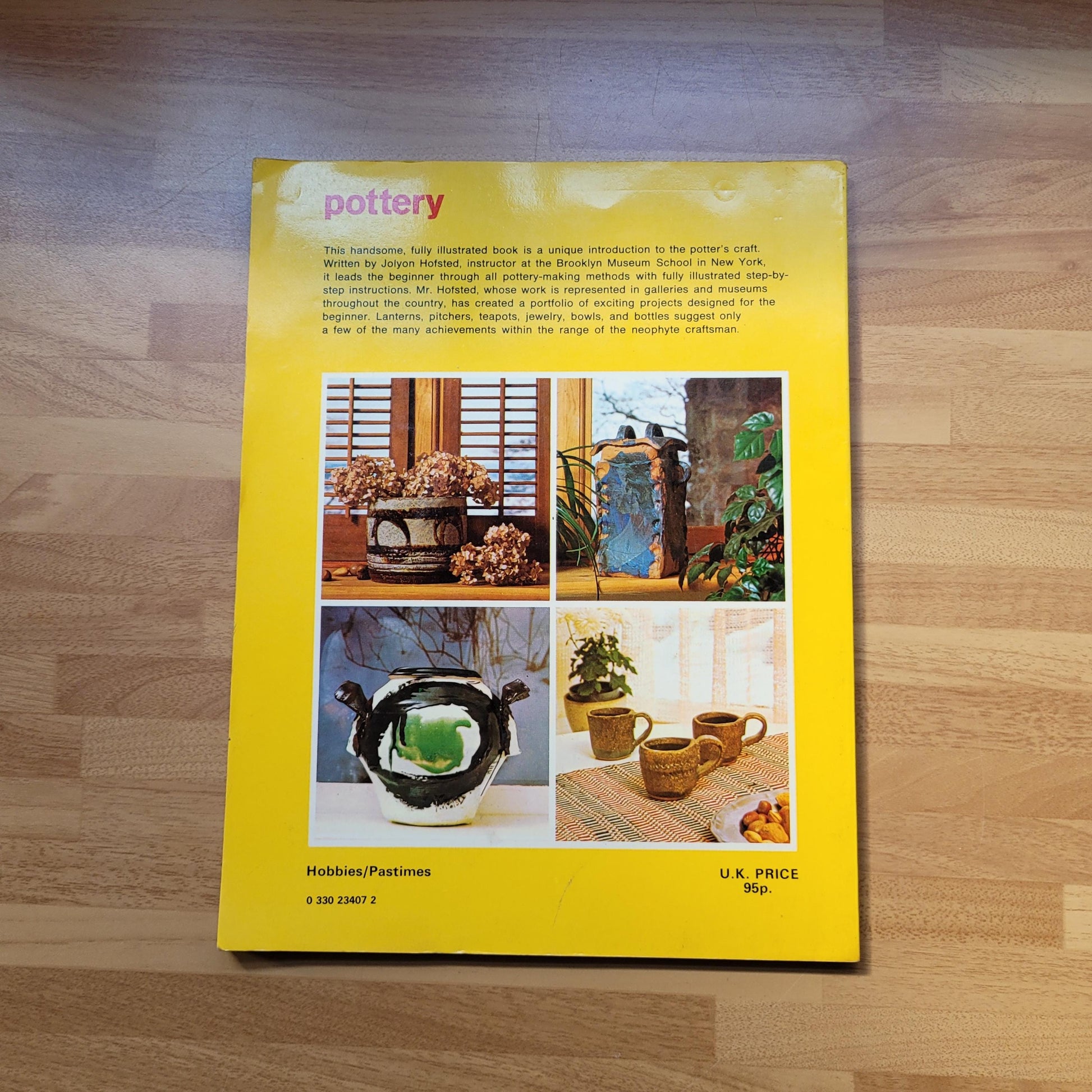 Pan Craft Books: Pottery, by Jolyon Hofsted (Softback, 1972)