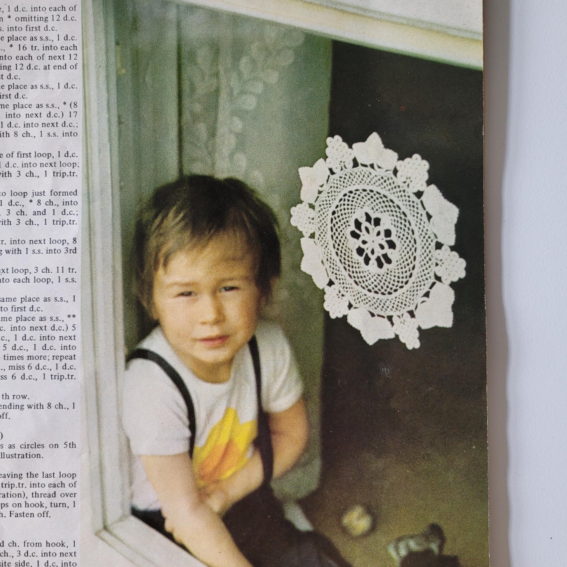 1973 Star Crochet - a knitting & crochet home craft special