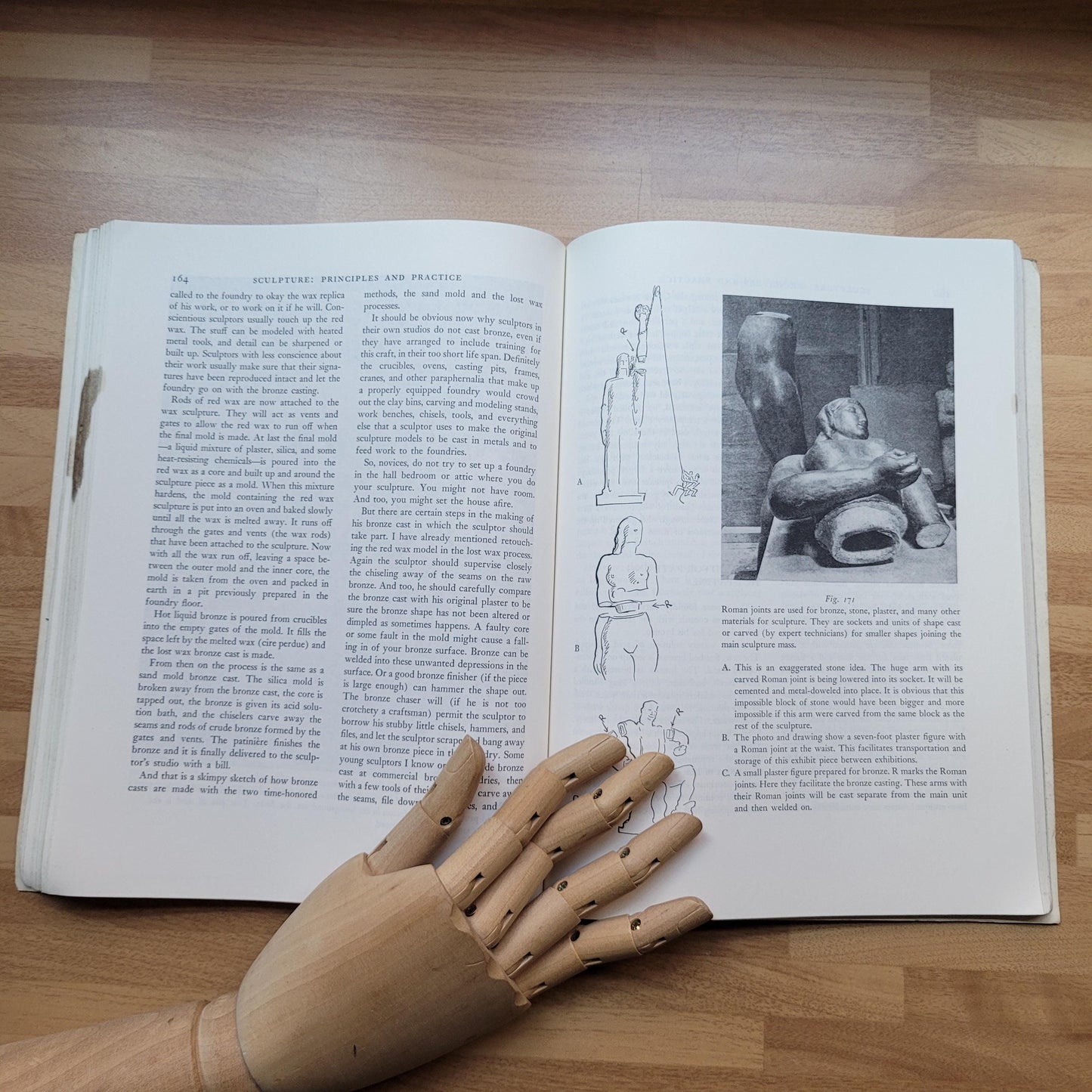 Sculpture Principles & Practice, by Louis Slobodkin (Softback, 1973)