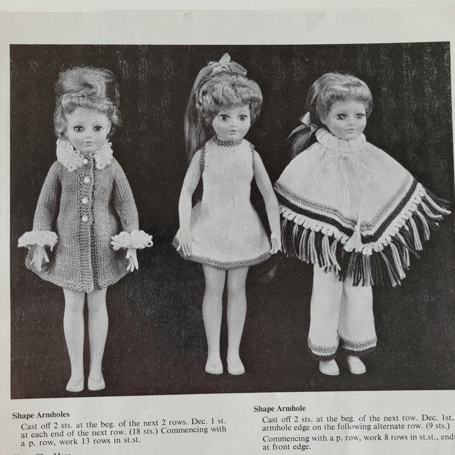 1970s Dolly Book by Emu B20 knitting & crochet patterns for doll's clothes dolls