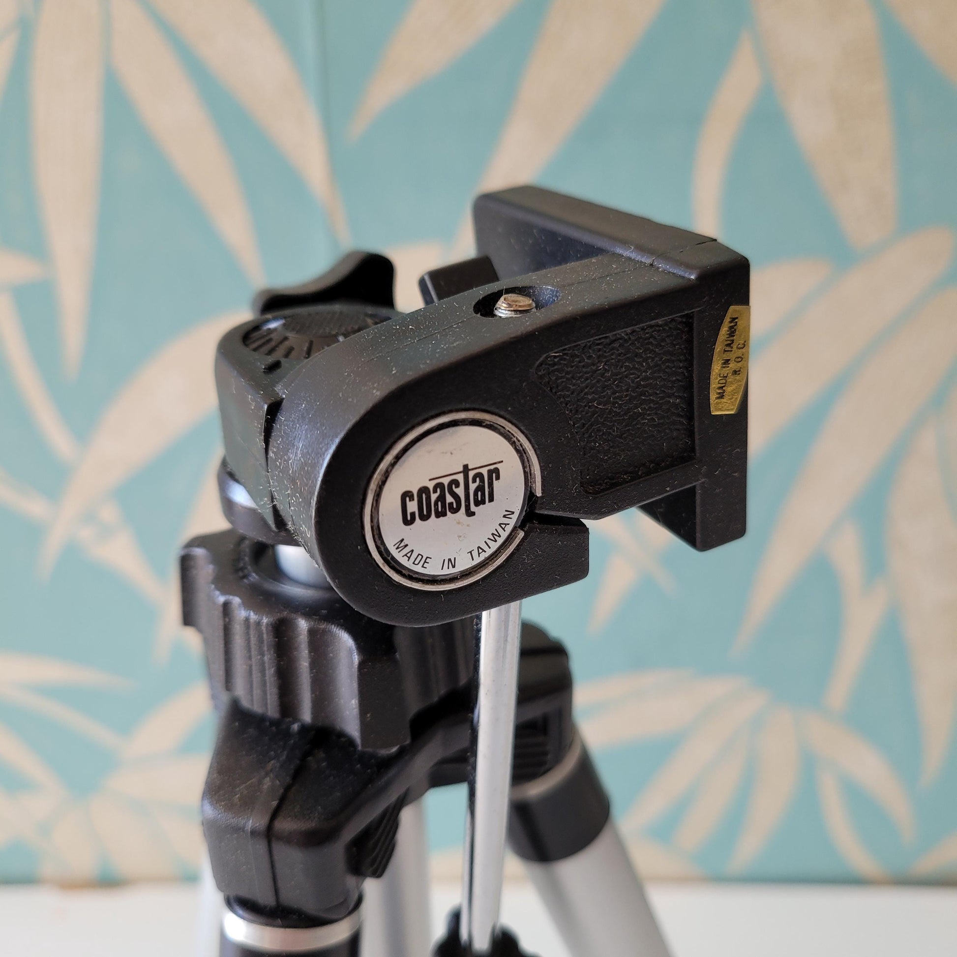 Vintage Coastar Super-lite T-12 camera tripod with box