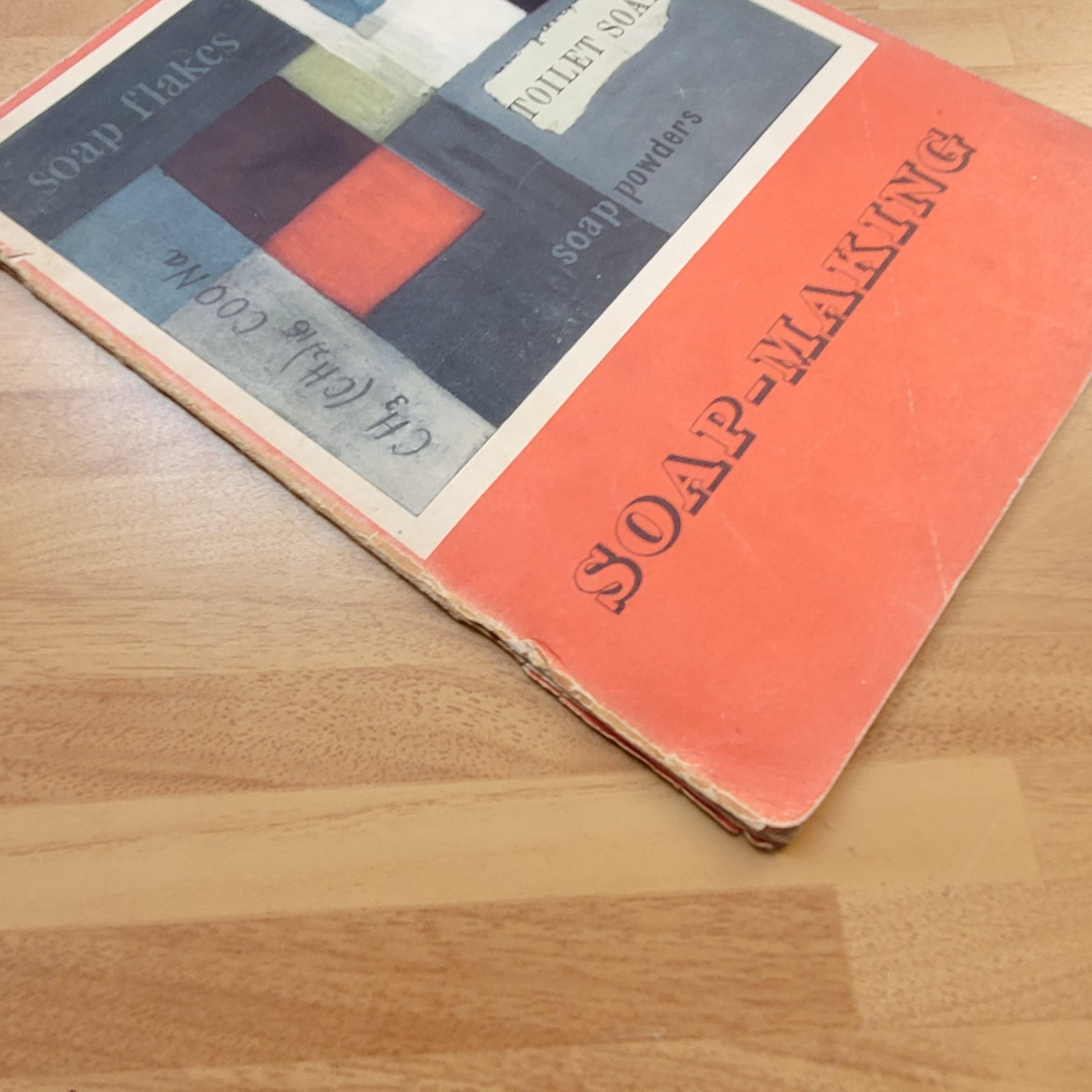 Soapmaking; a Unilever educational leaflet (Softback, 1958)