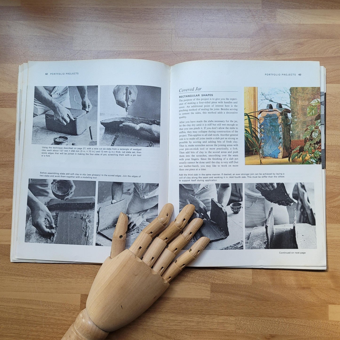 Pan Craft Books: Pottery, by Jolyon Hofsted (Softback, 1972)