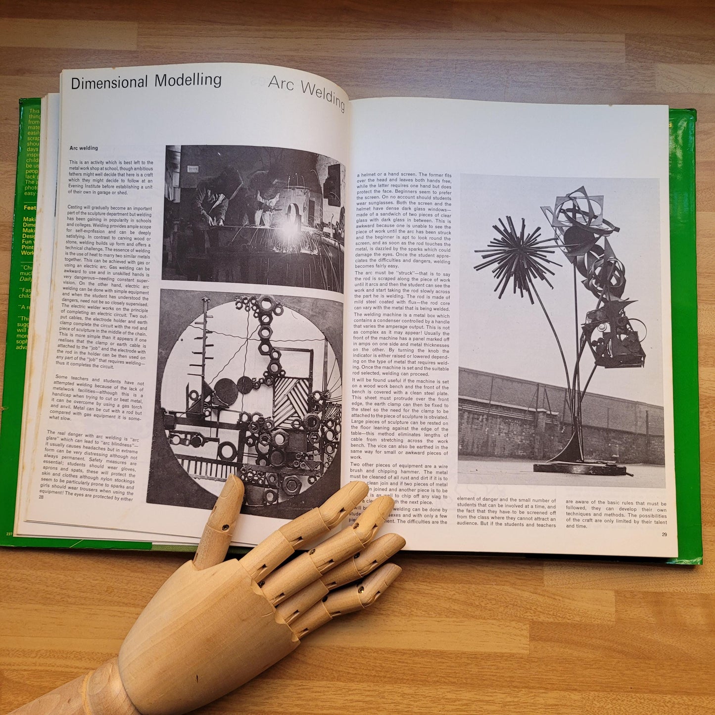 The Art & Craft Book, compiled by Henry Pluckrose (Hardback, 1970)