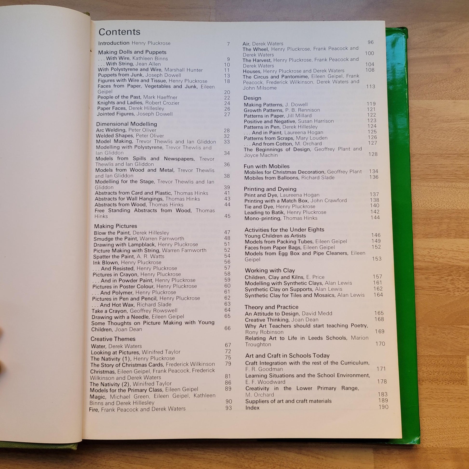 The Art & Craft Book, compiled by Henry Pluckrose (Hardback, 1970)