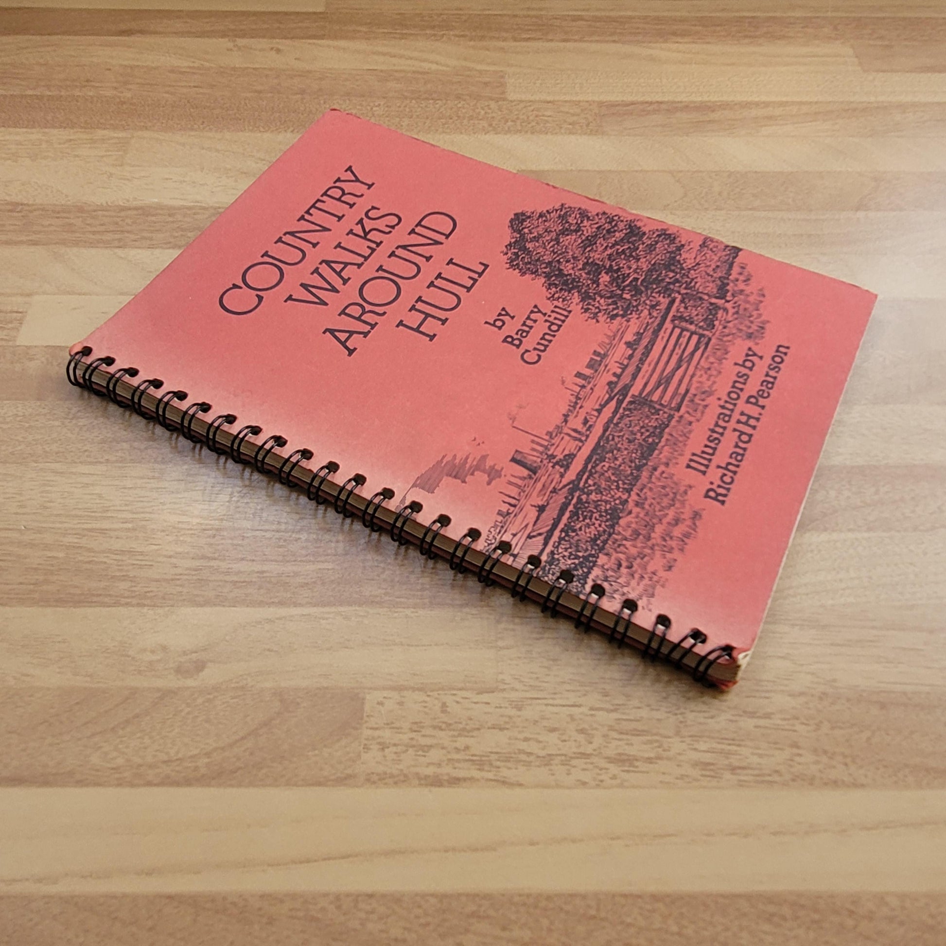 Country Walks Around Hull, by Barry Cundhill (Softback, 1977)