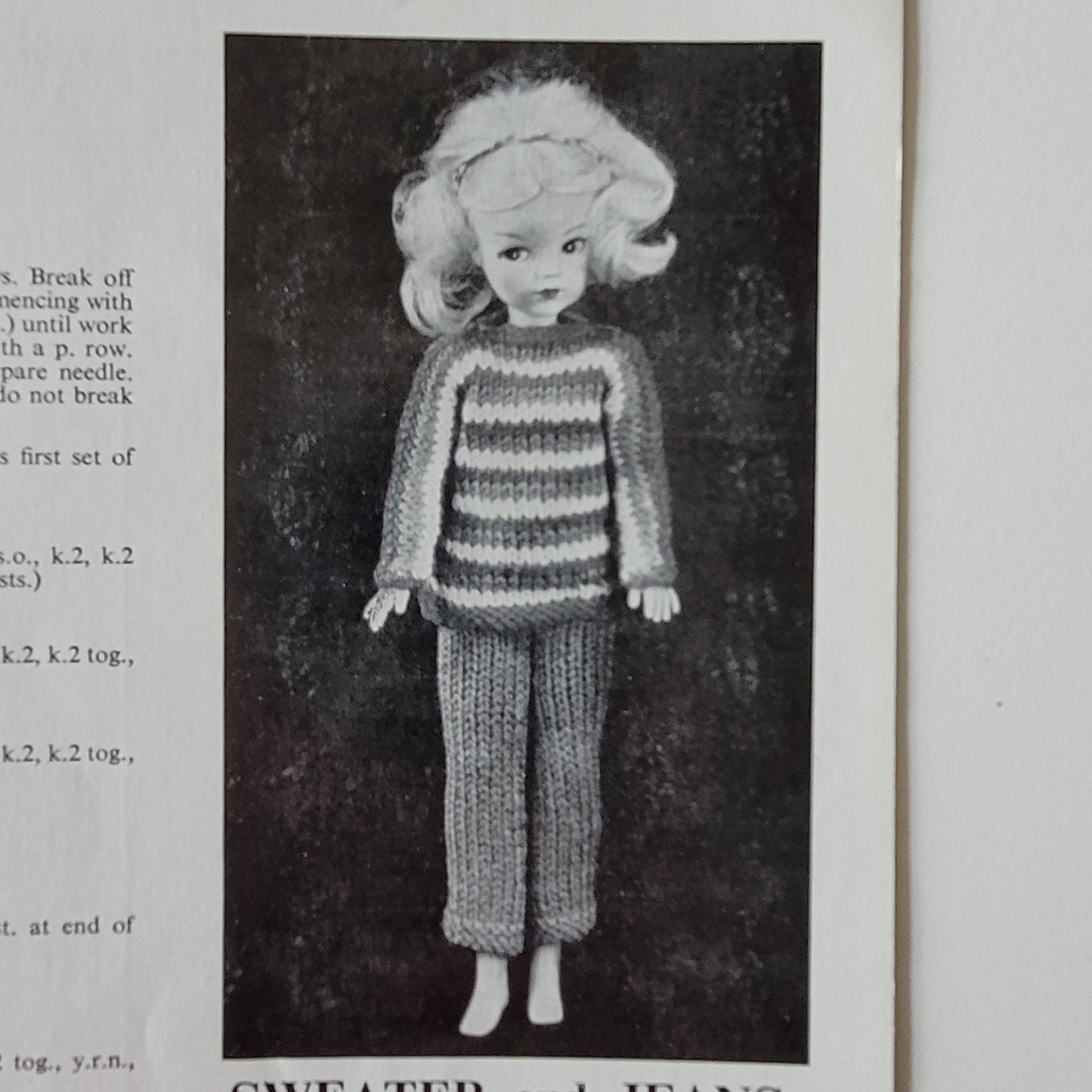 1970s Dolly Book by Emu B20 knitting & crochet patterns for doll's clothes dolls