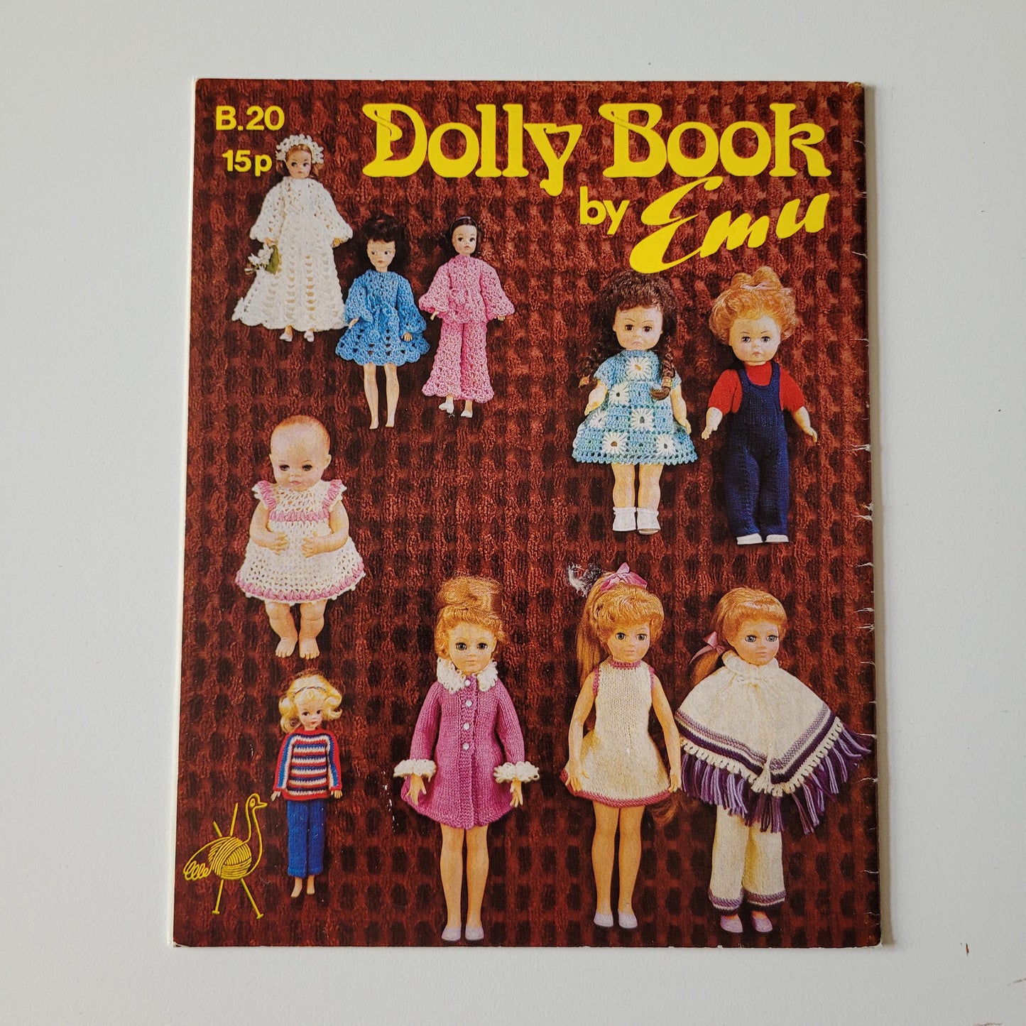 1970s Dolly Book by Emu B20 knitting & crochet patterns for doll's clothes dolls