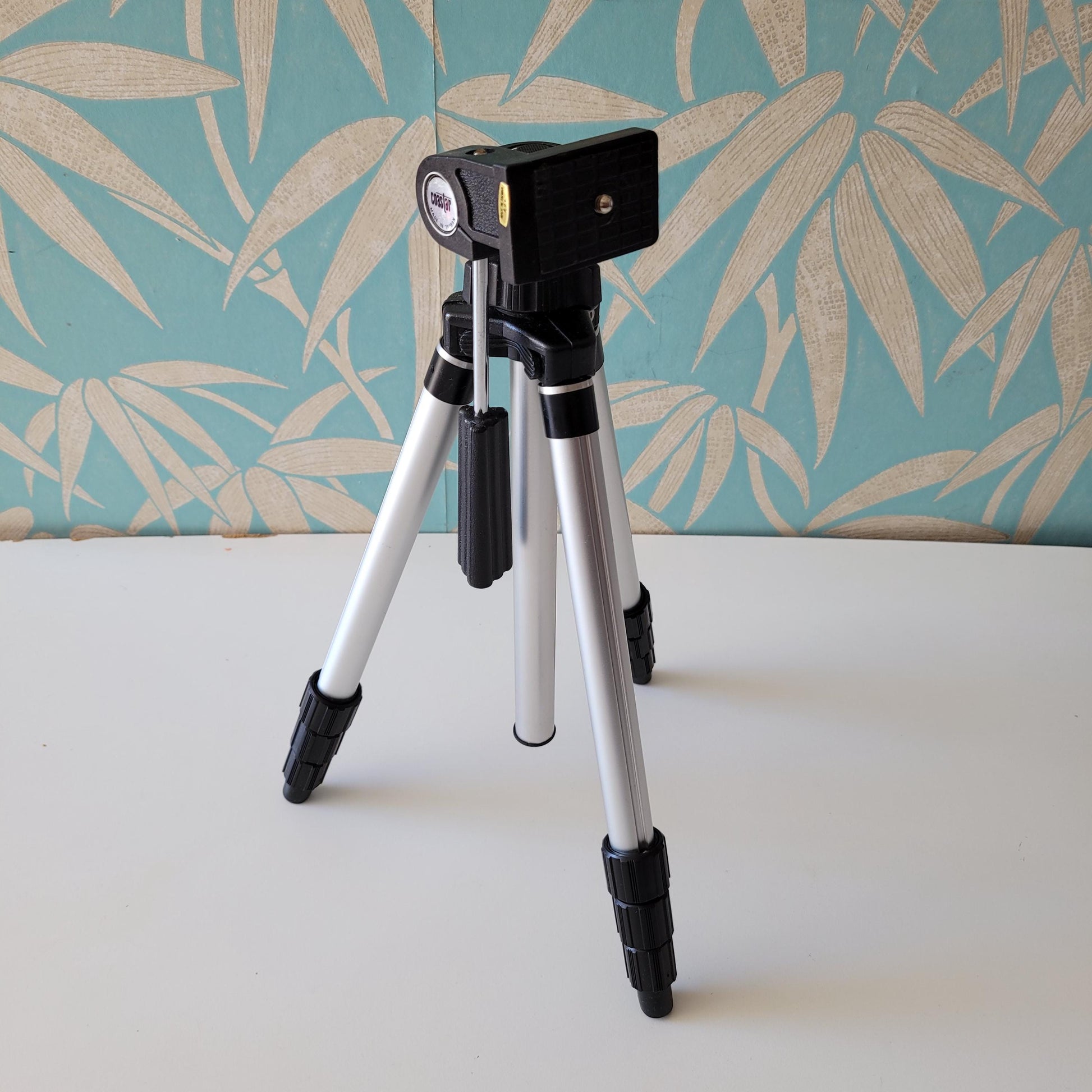 Vintage Coastar Super-lite T-12 camera tripod with box