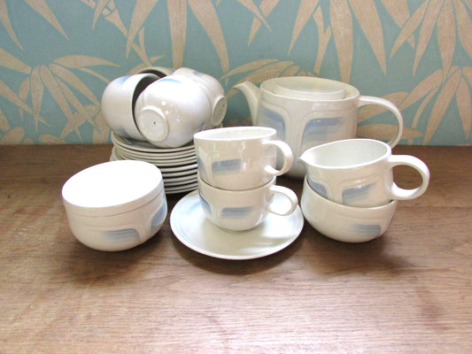 Rare 1980s Johnson Brothers Ironstone Blue Ice tea-set