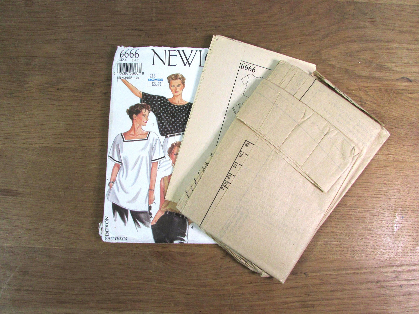 Uncut 1980s New Look 6666 sewing pattern for lady's tops, sizes 8-18 (complete)