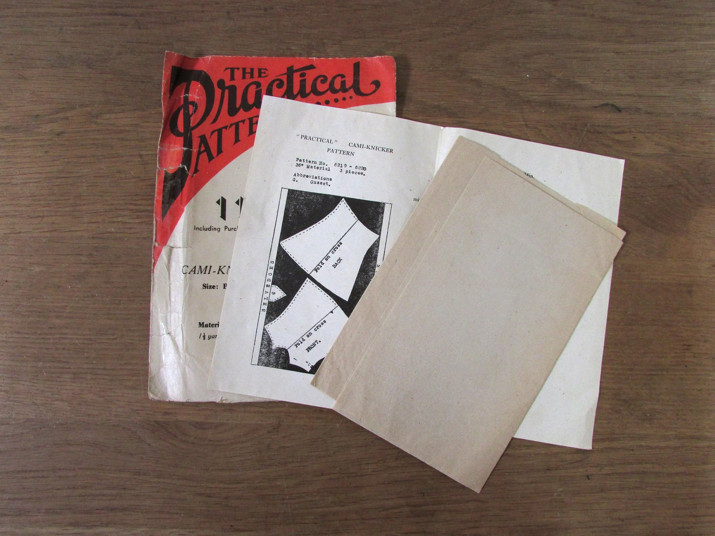 Uncut 1940s The Practical Patterns 6219 sewing pattern for cami-knickers, size 10 (complete)