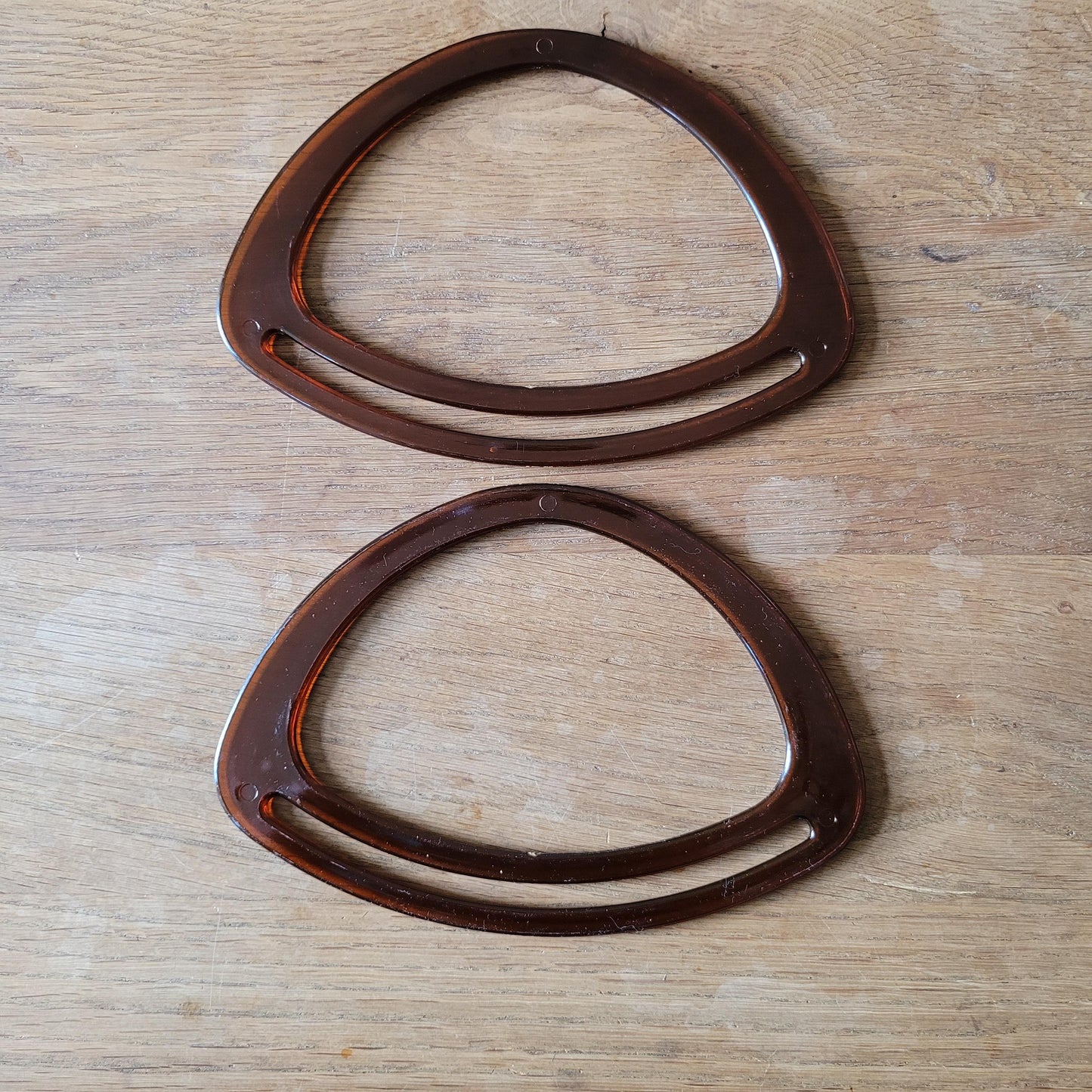 Pair of faux amber plastic D-shaped handbag/purse handles