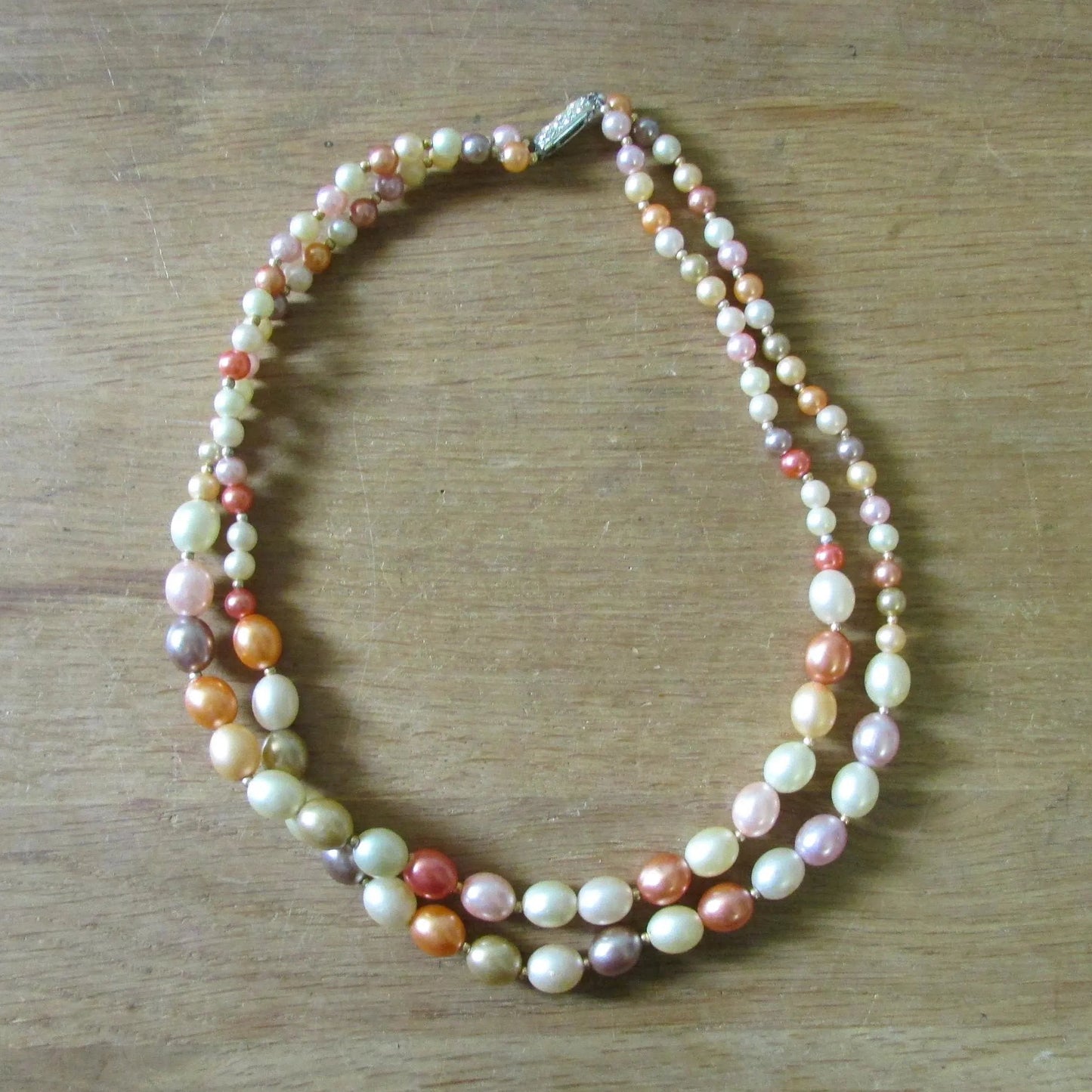 1950s orange & pink tone graduating plastic bead double strand necklace