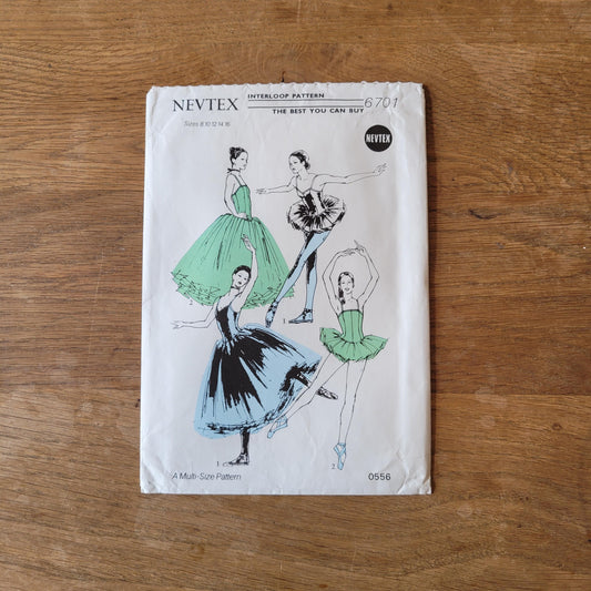 Uncut vintage Nevtex 6701 interloop sewing pattern for ladies ballerina, and tu-tu skirts, (USA) sizes 8 to 16 (complete)