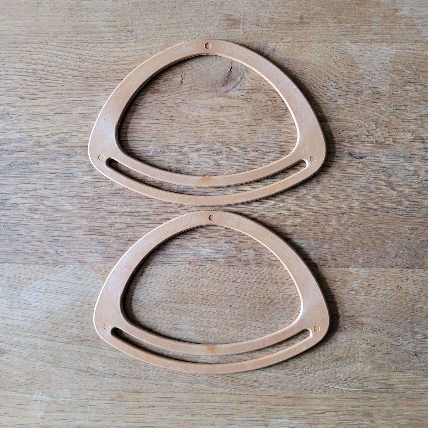 Pair of plastic light wood effect D-shaped handbag/purse handles