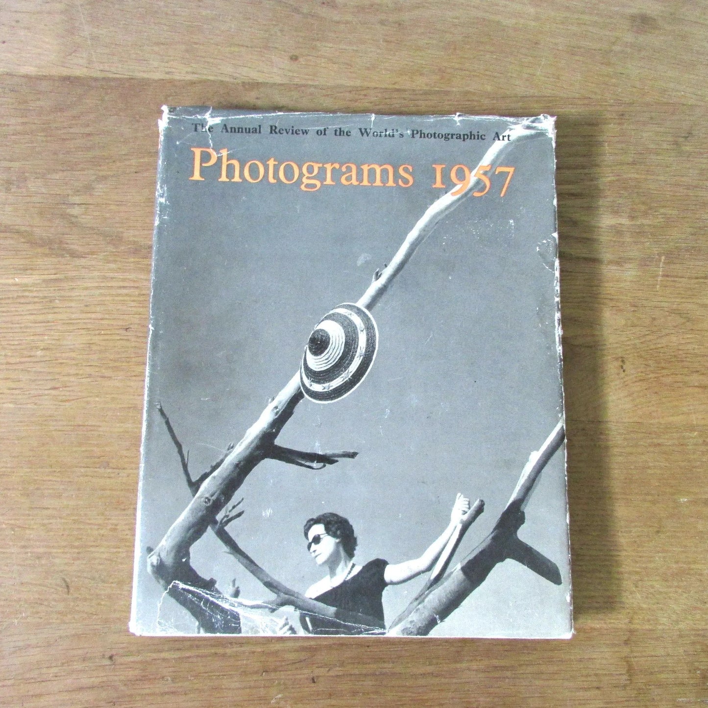 Photograms 1957: The Annual Review of the World's Photographic Art (Hardback, 1957)