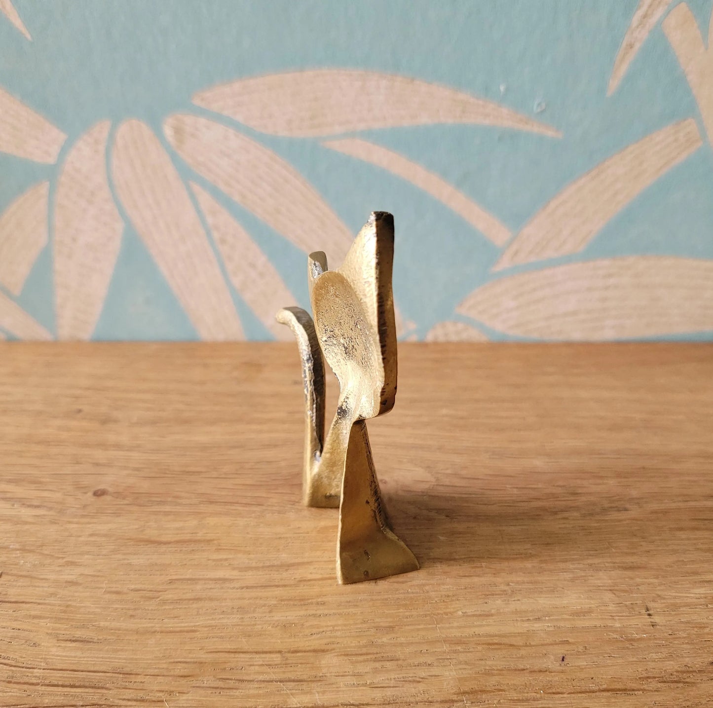 1960s brass kitten ring holder with jewel eyes