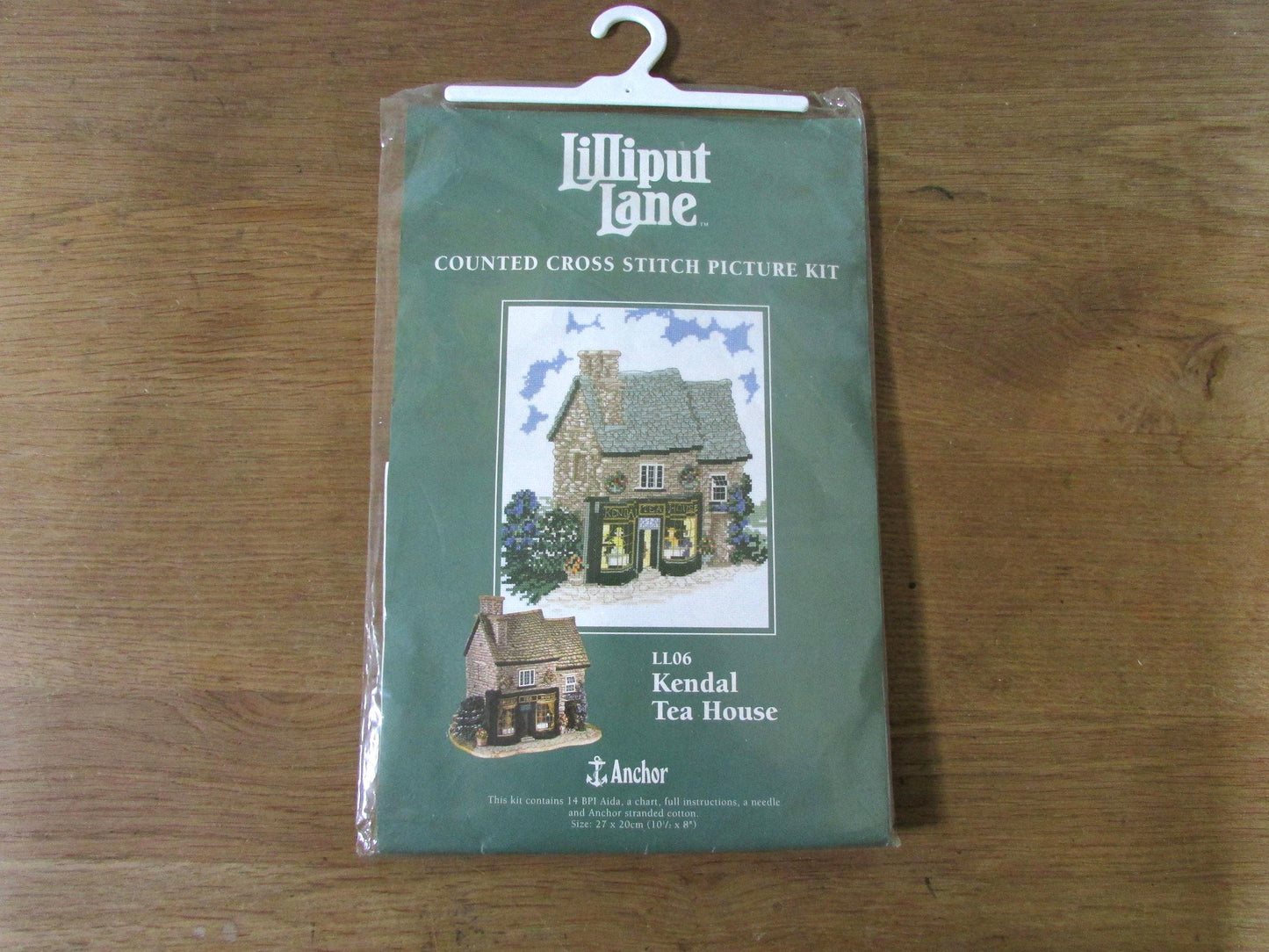 1996 Anchor Lilliput Lane Counted Cross Stitch kits