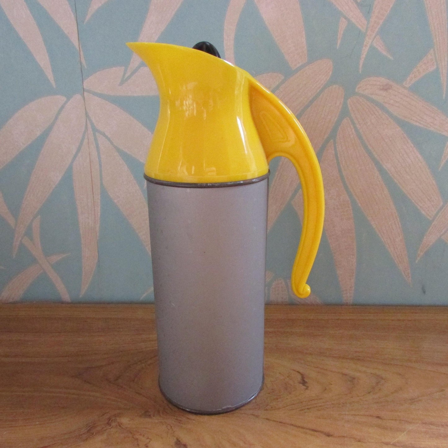 Vintage British Vacuum Flask Co Ltd yellow & grey jug flask with lemon squeezer stopper