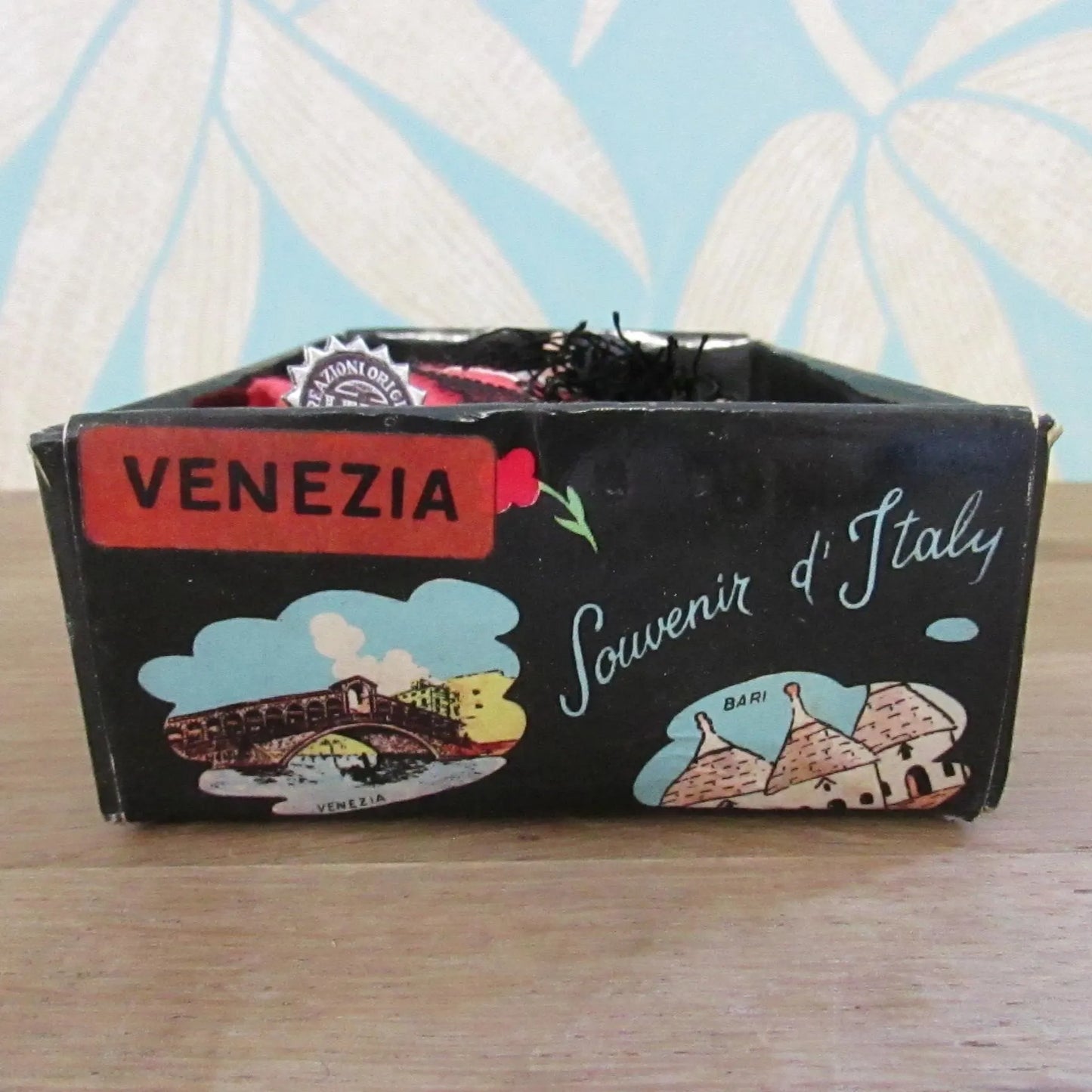 1970s Venezia, Italy souvenir/folk doll with Murano glass pendant