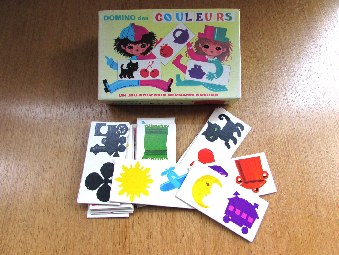 1971 Domino Des Couleurs, children's picture matching game