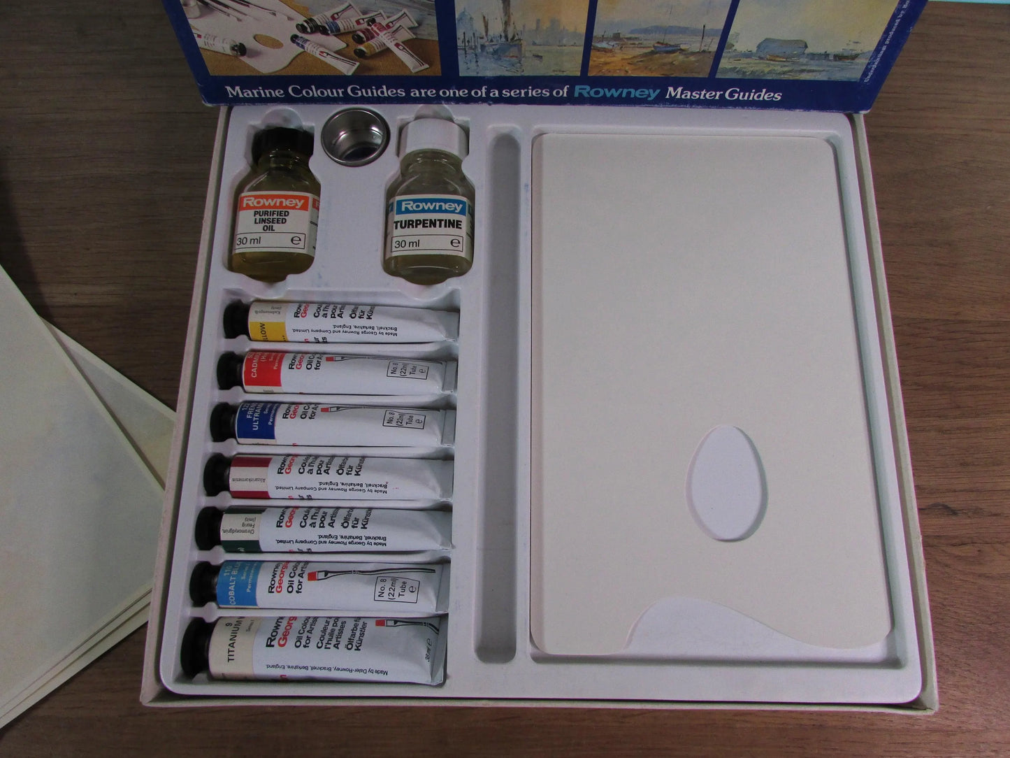 1970s Rowney Master Guide marine painting in oils kit; features 5 Marine Colour guides (see description below)