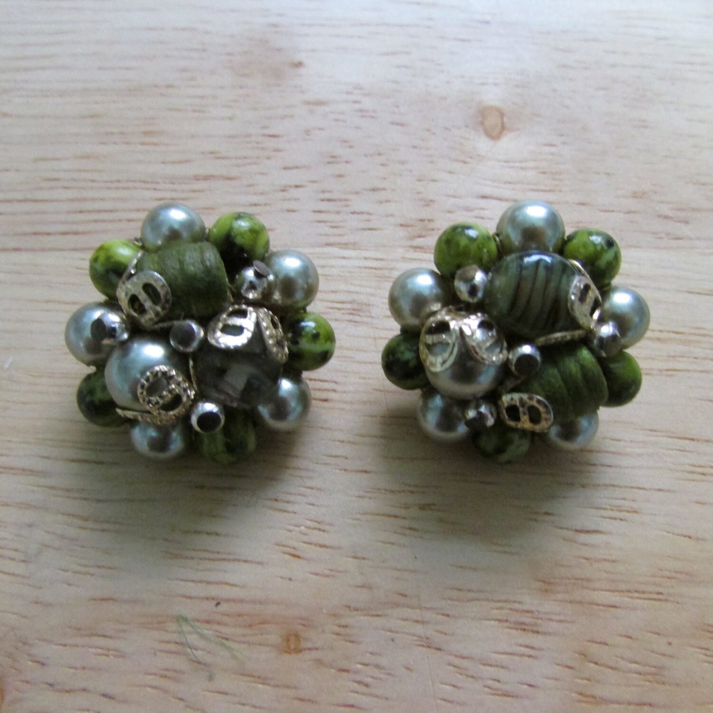 Mid century gold-tone, faux pearl & green glass bead clustered large clip-on earrings