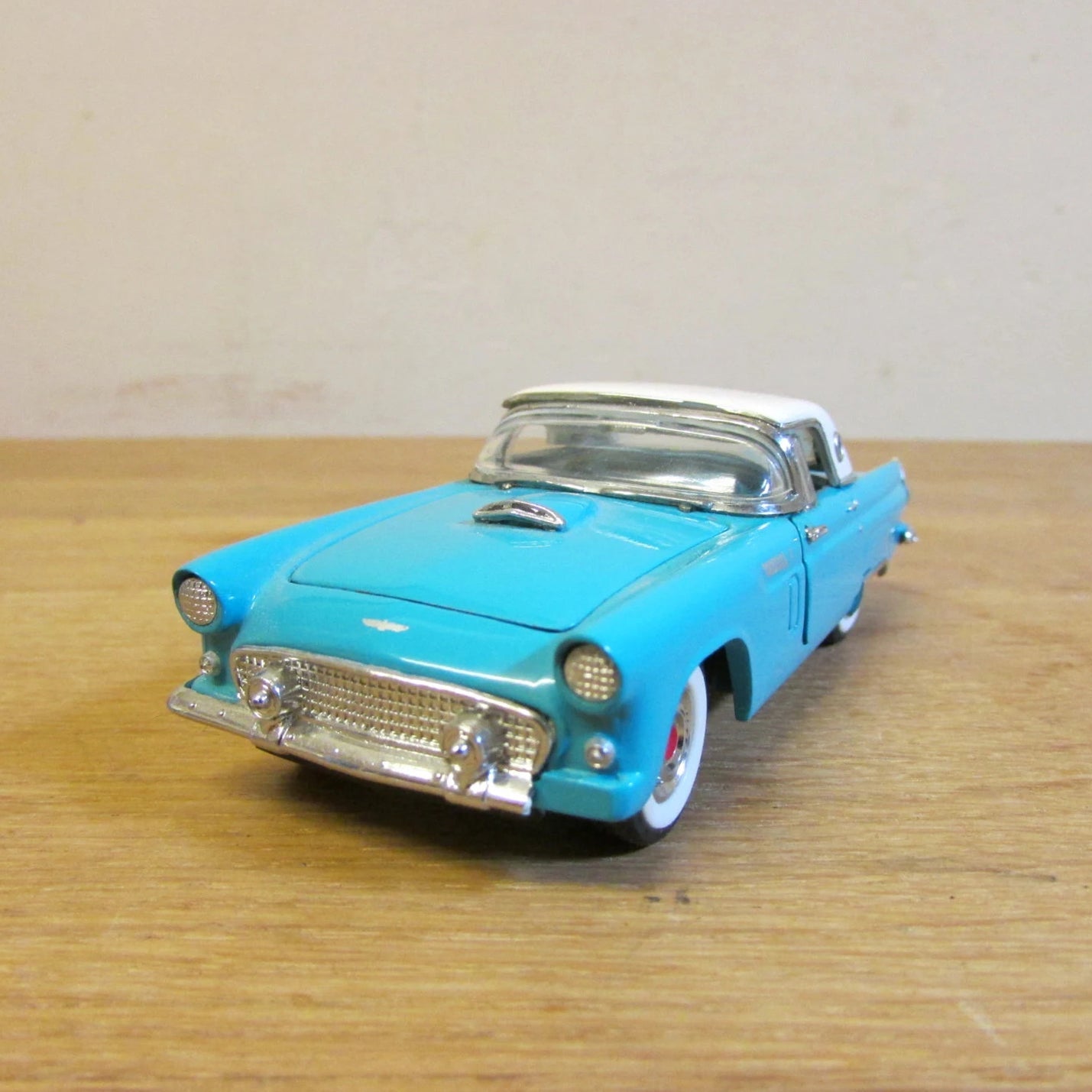 Collectable 1987 Franklin Mint Precision Models - 1956 Ford Thunderbird, rare