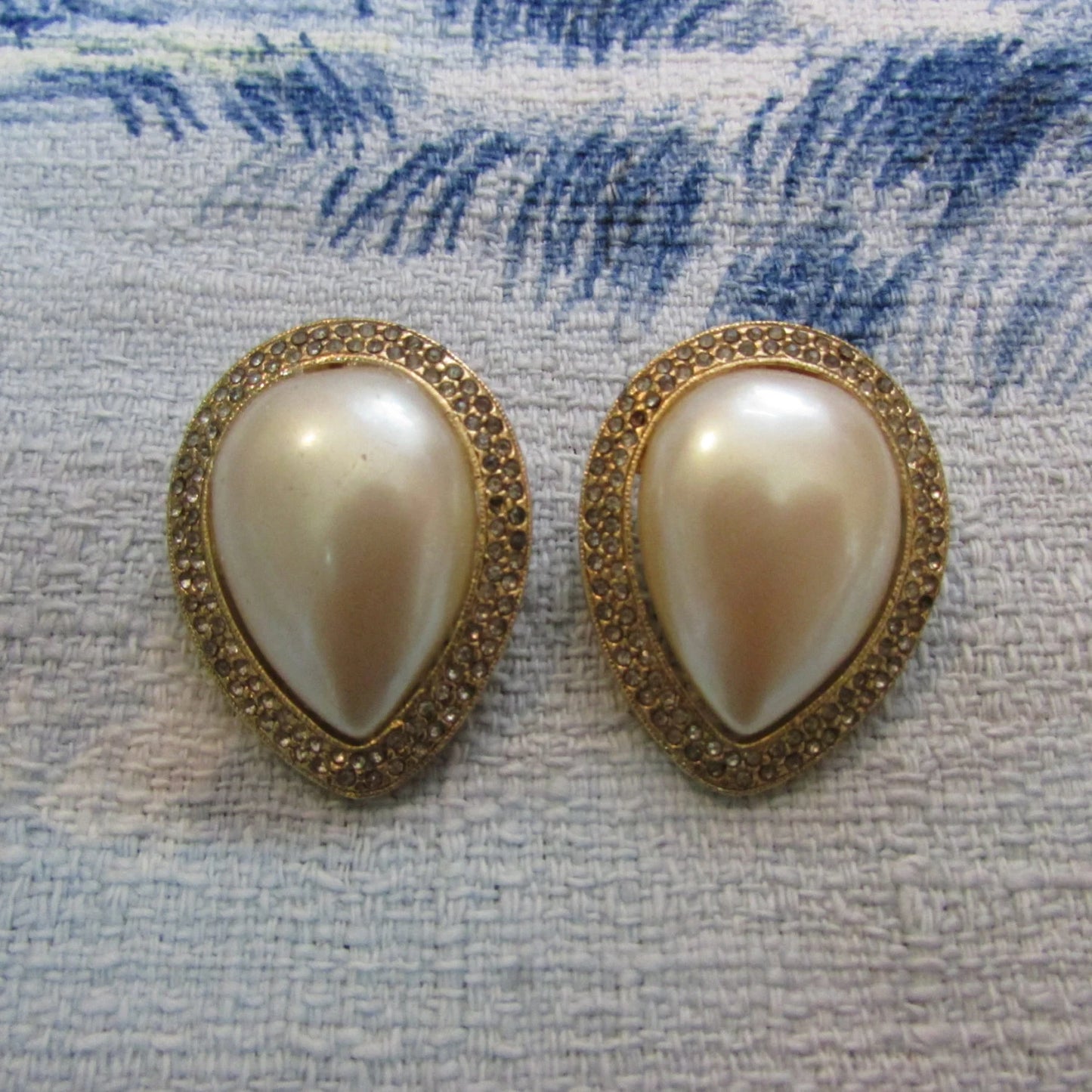 1980s heavy faux pearl & diamanté tear-drop clip-on earrings