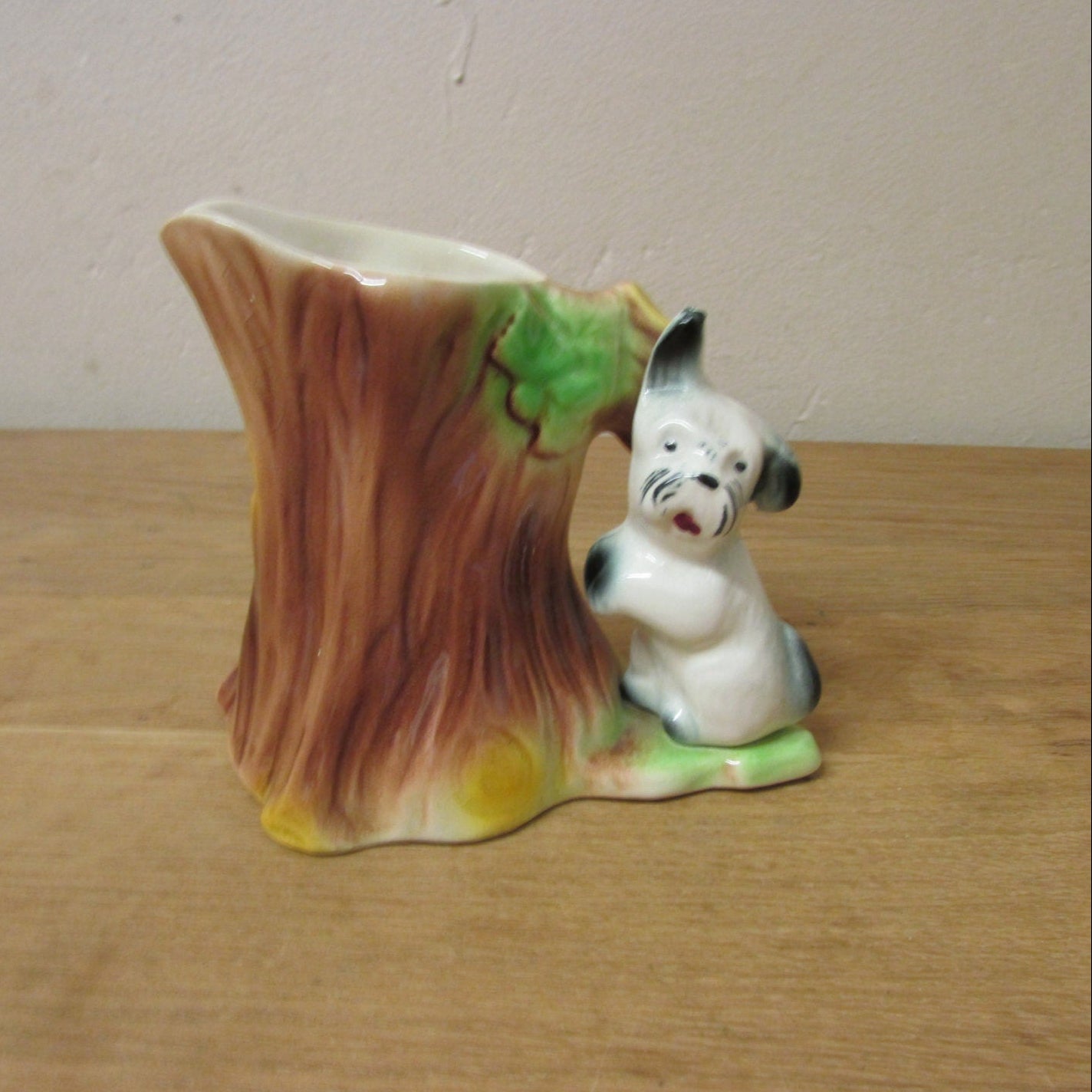 circa. 1960s Eastgate pottery tree jug with Scottie dog feature