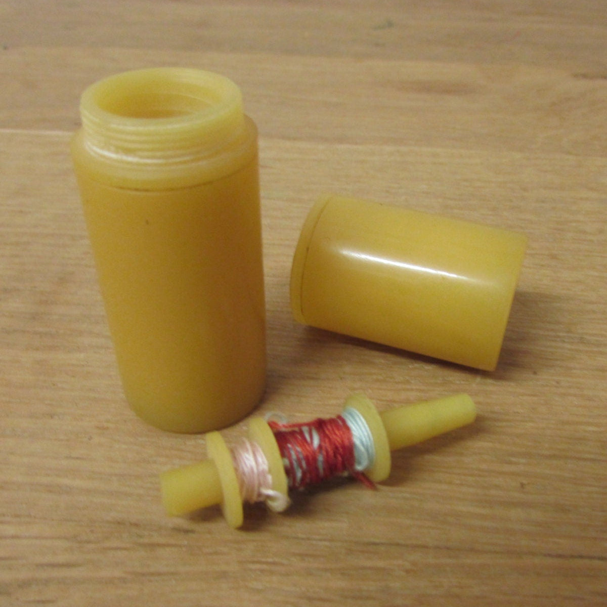 Vintage butterscotch Bakelite sewing etui