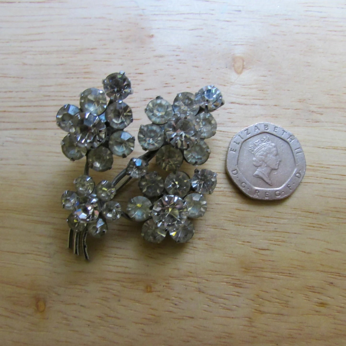 1950s silver-tone glass crystal flower spray brooch